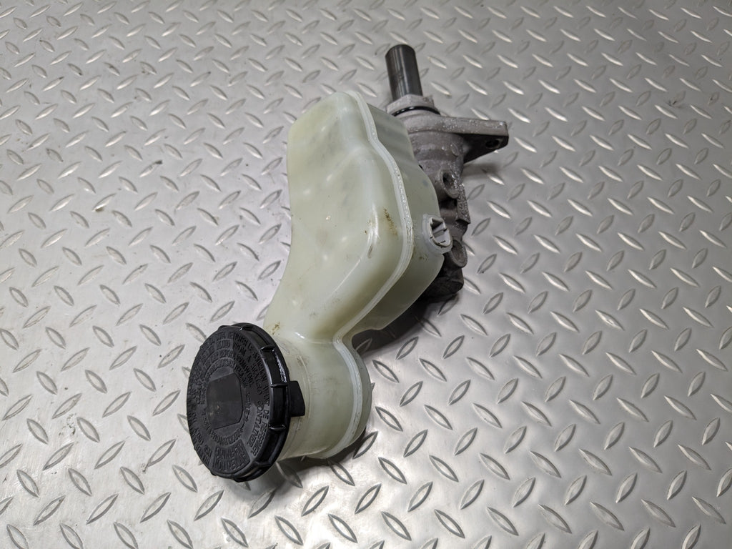 2007 - 2013 ACURA MDX OEM BRAKE MASTER CYLINDER WITH RESERVOIR ASSEMBLY