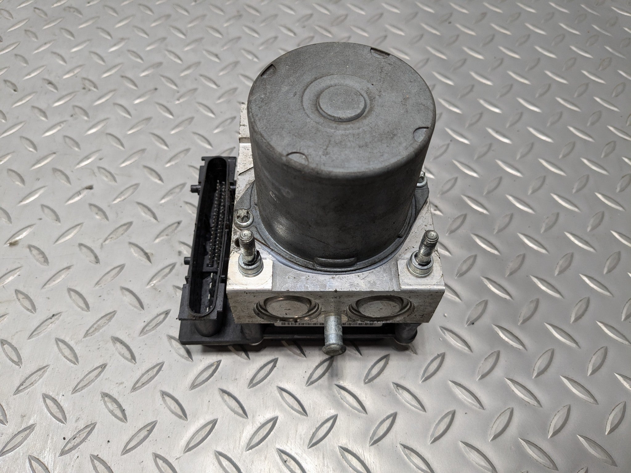 2007 - 2013 ACURA MDX OEM ABS ANTI LOCK BRAKE PARTS ASSEMBLY