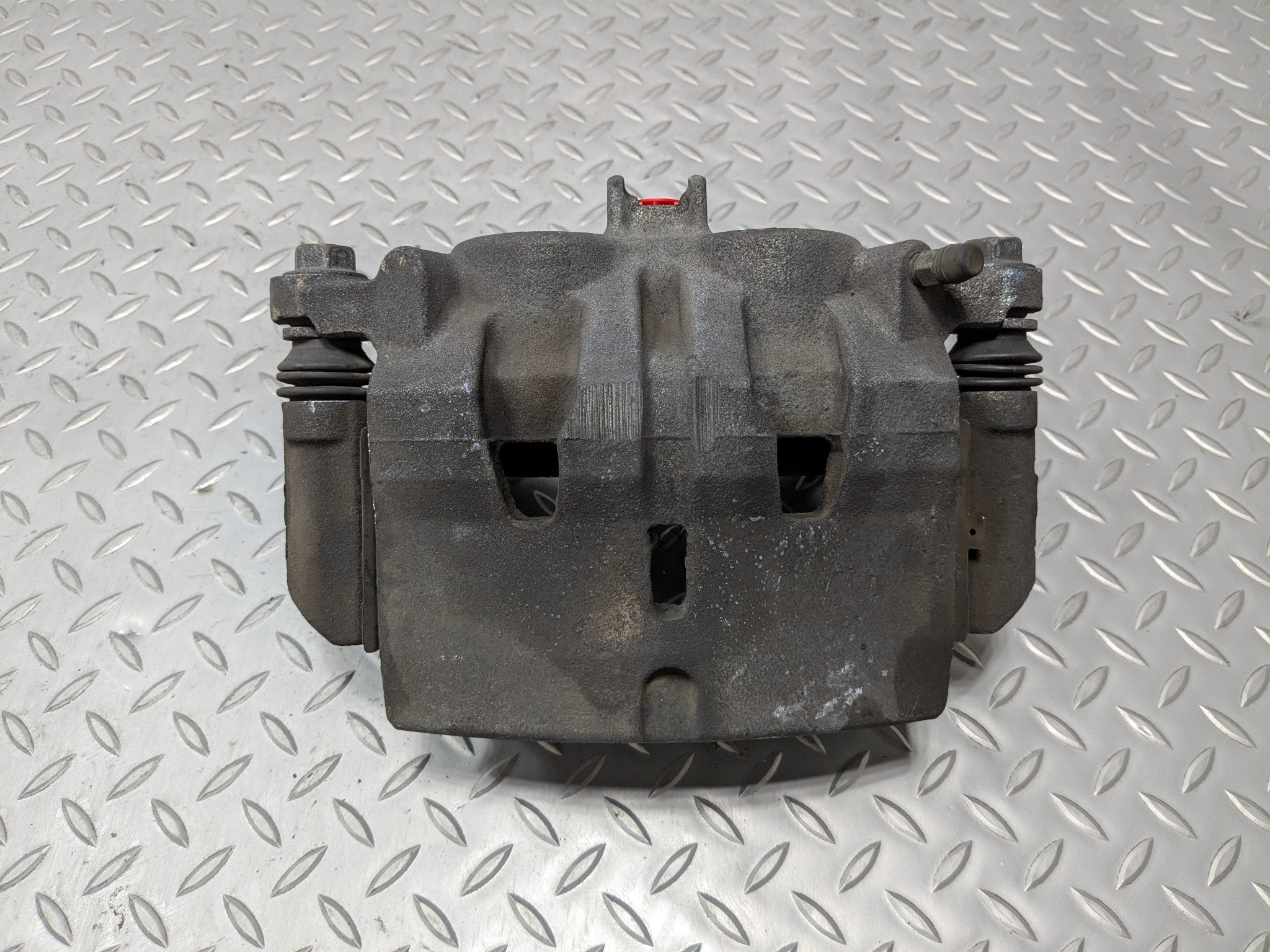 2007 - 2013 ACURA MDX OEM BRAKE CALIPER FRONT LEFT DRIVER SIDE