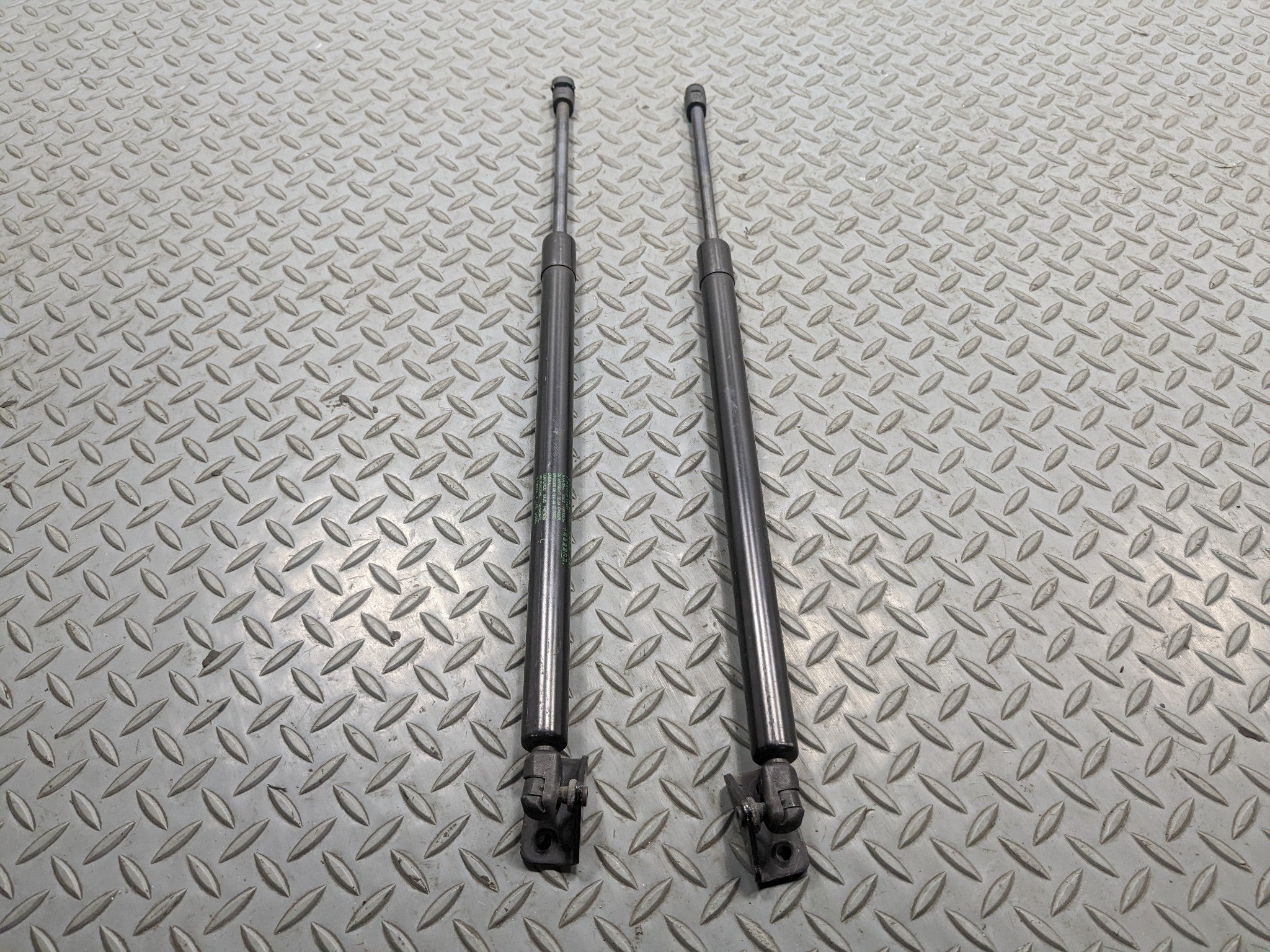 2007 - 2009 ACURA MDX OEM REAR LEFT AND RIGHT HATCH STRUTS SET OF 2