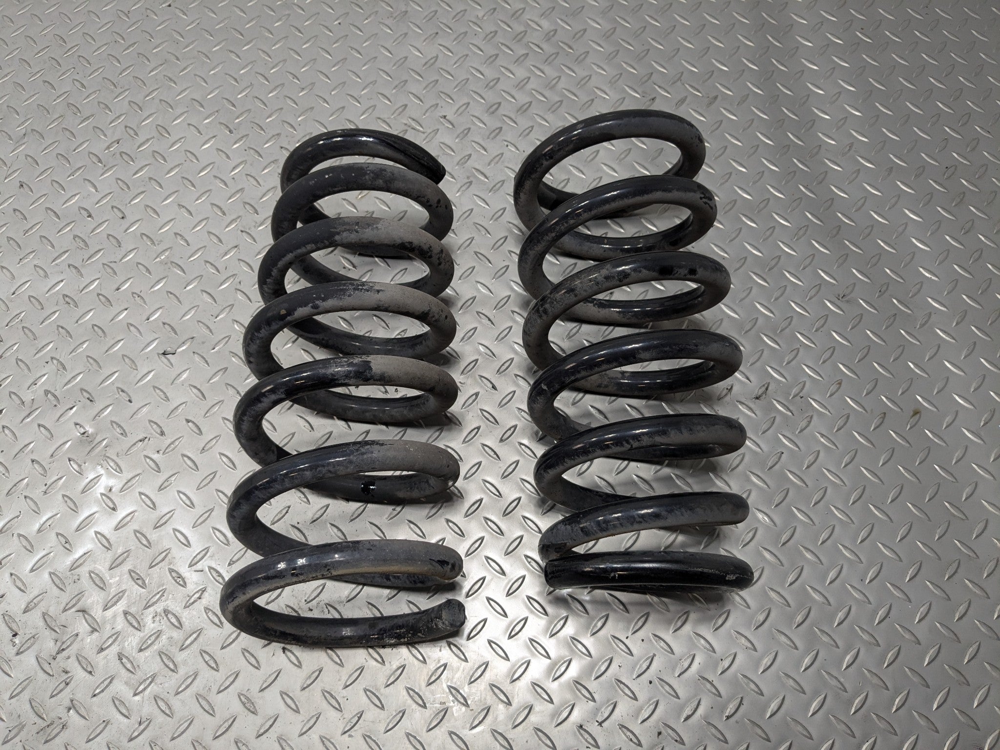 2007 - 2009 ACURA MDX OEM AIR COIL SPRING REAR RIGHT AND LEFT SIDE