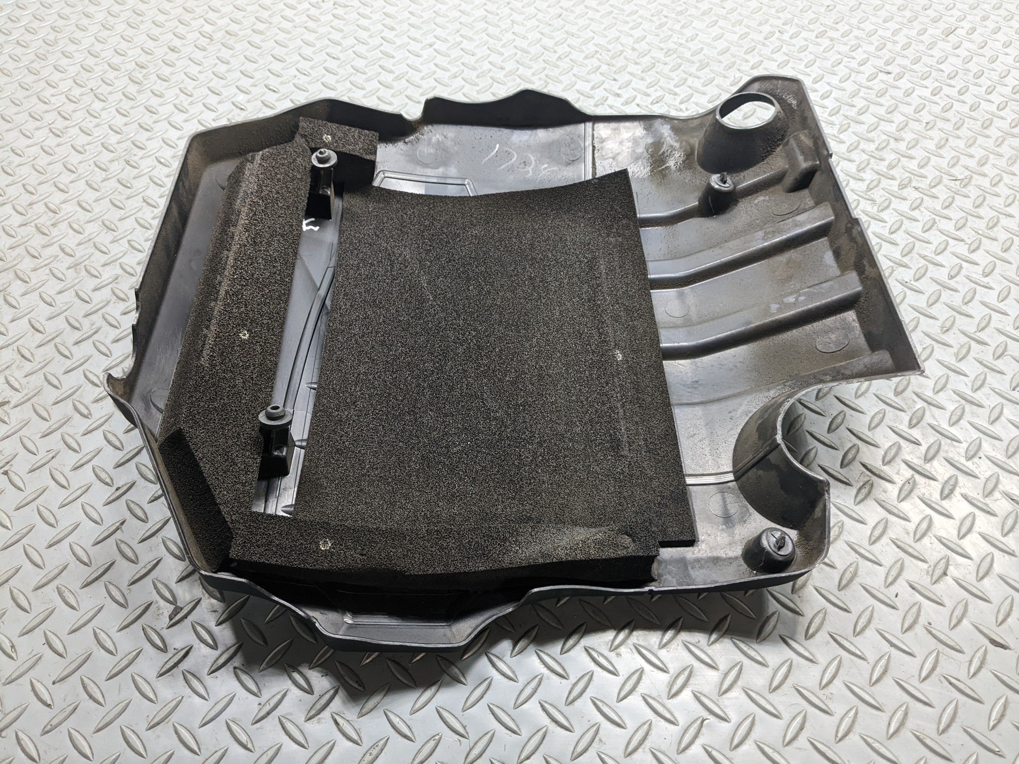 2007 - 2009 ACURA MDX OEM ENGINE MOTOR COVER PANEL BLACK VTEC 3.7L