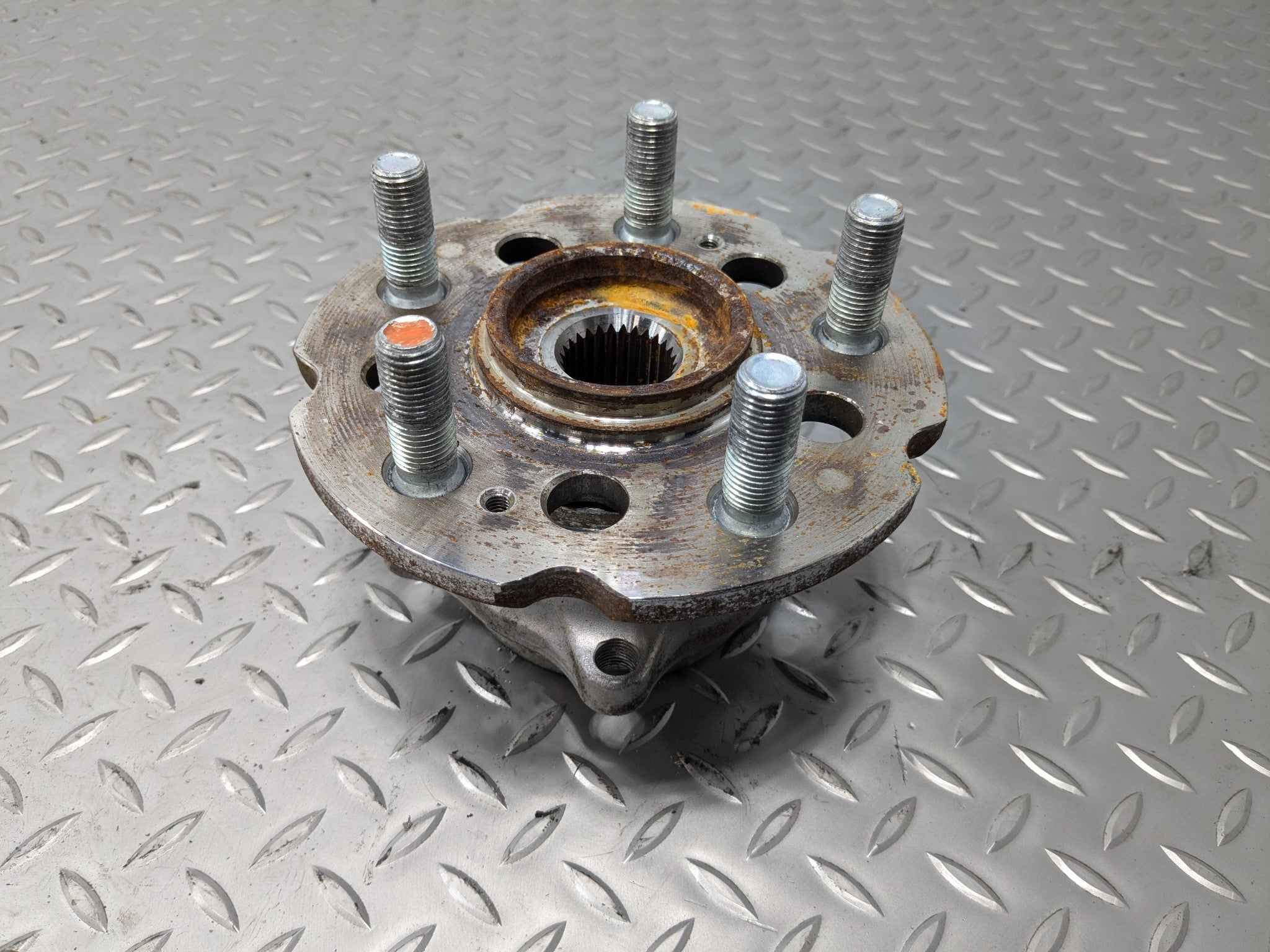 2007 - 2009 ACURA MDX OEM WHEEL HUB BEARING REAR RIGHT PASSENGER SIDE