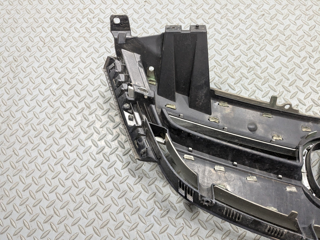 2007 - 2009 ACURA MDX OEM GRILLE WITH EMBLEM FRONT CENTER UPPER BUMPER