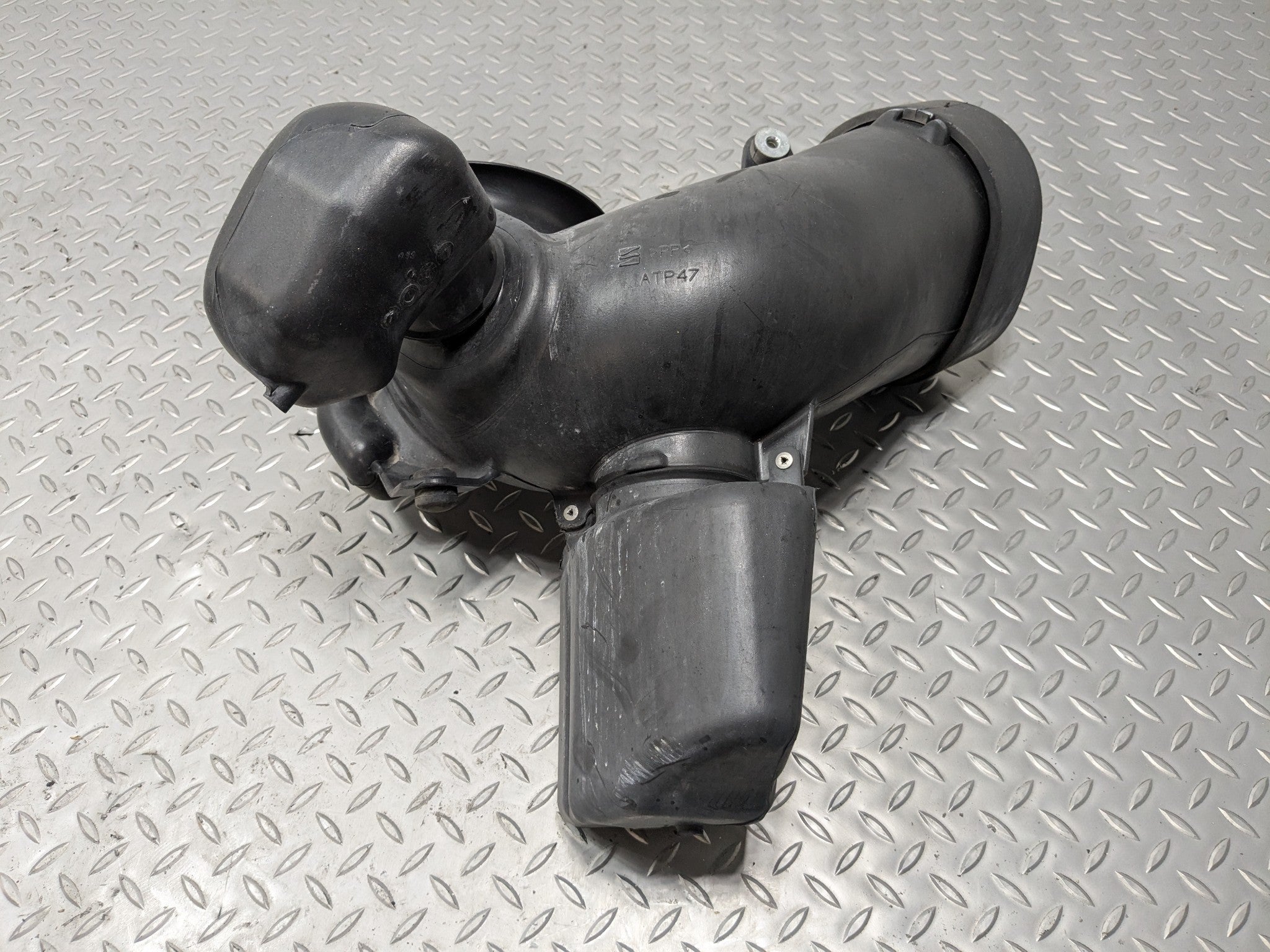 2007 - 2009 ACURA MDX OEM ENGINE AIR INTAKE CLEANER RESONATOR TUBE PIPE