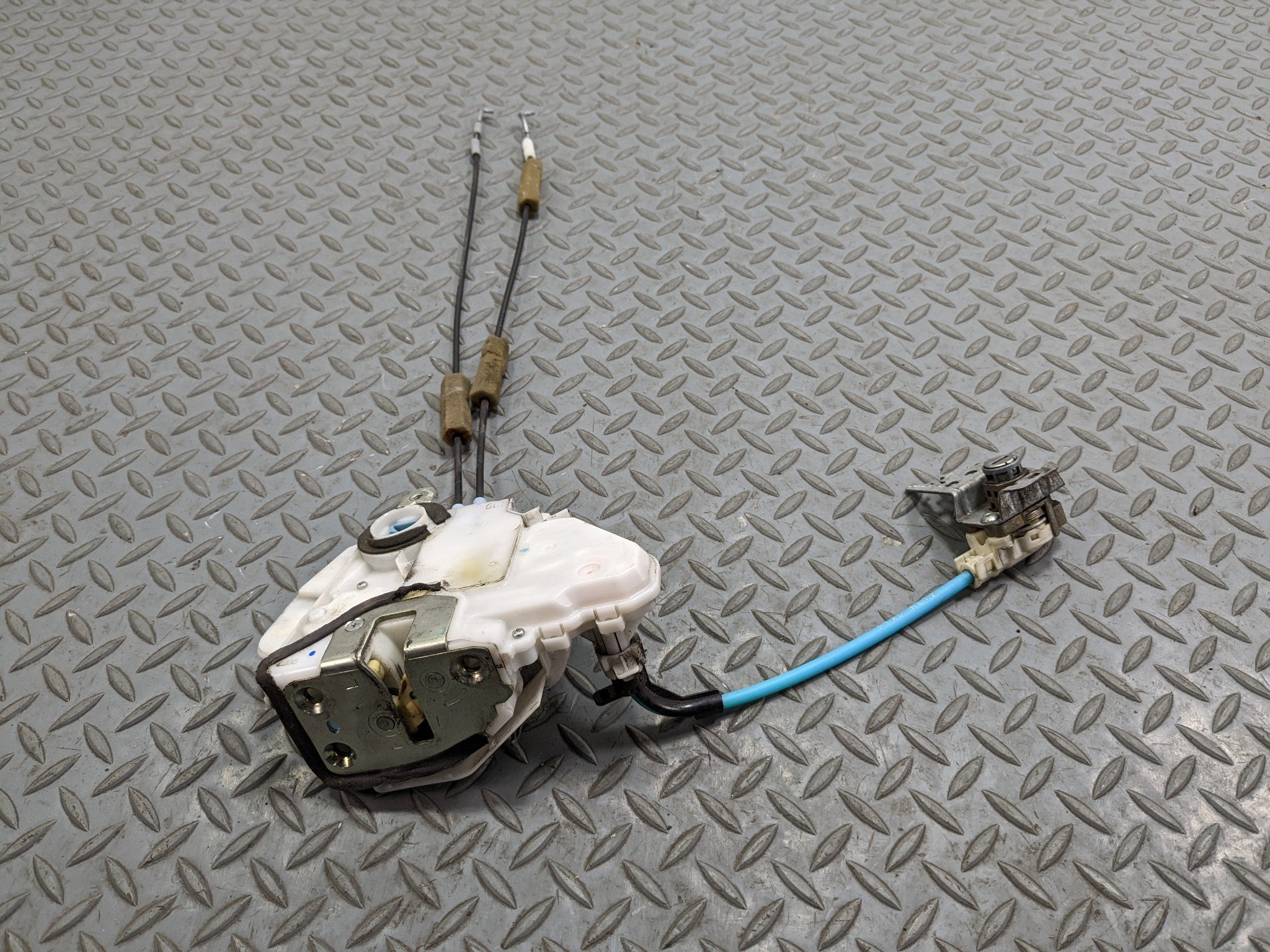 2007 - 2009 ACURA MDX OEM DOOR LATCH LOCK ACTUATOR FRONT LEFT DRIVER SIDE