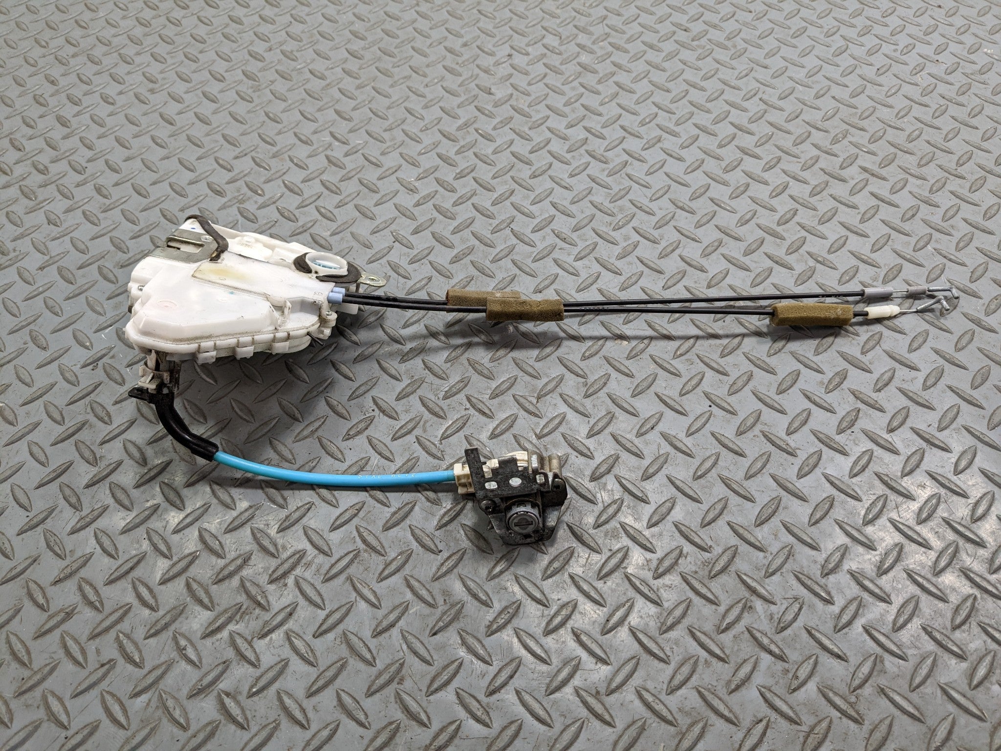 2007 - 2009 ACURA MDX OEM DOOR LATCH LOCK ACTUATOR FRONT LEFT DRIVER SIDE