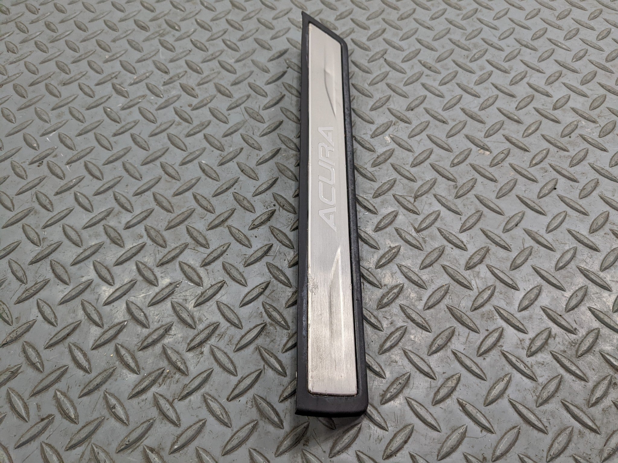 2007 - 2009 ACURA MDX OEM DOOR SILL SCUFF PLATE TRIM COVER REAR LEFT DRIVER SIDE