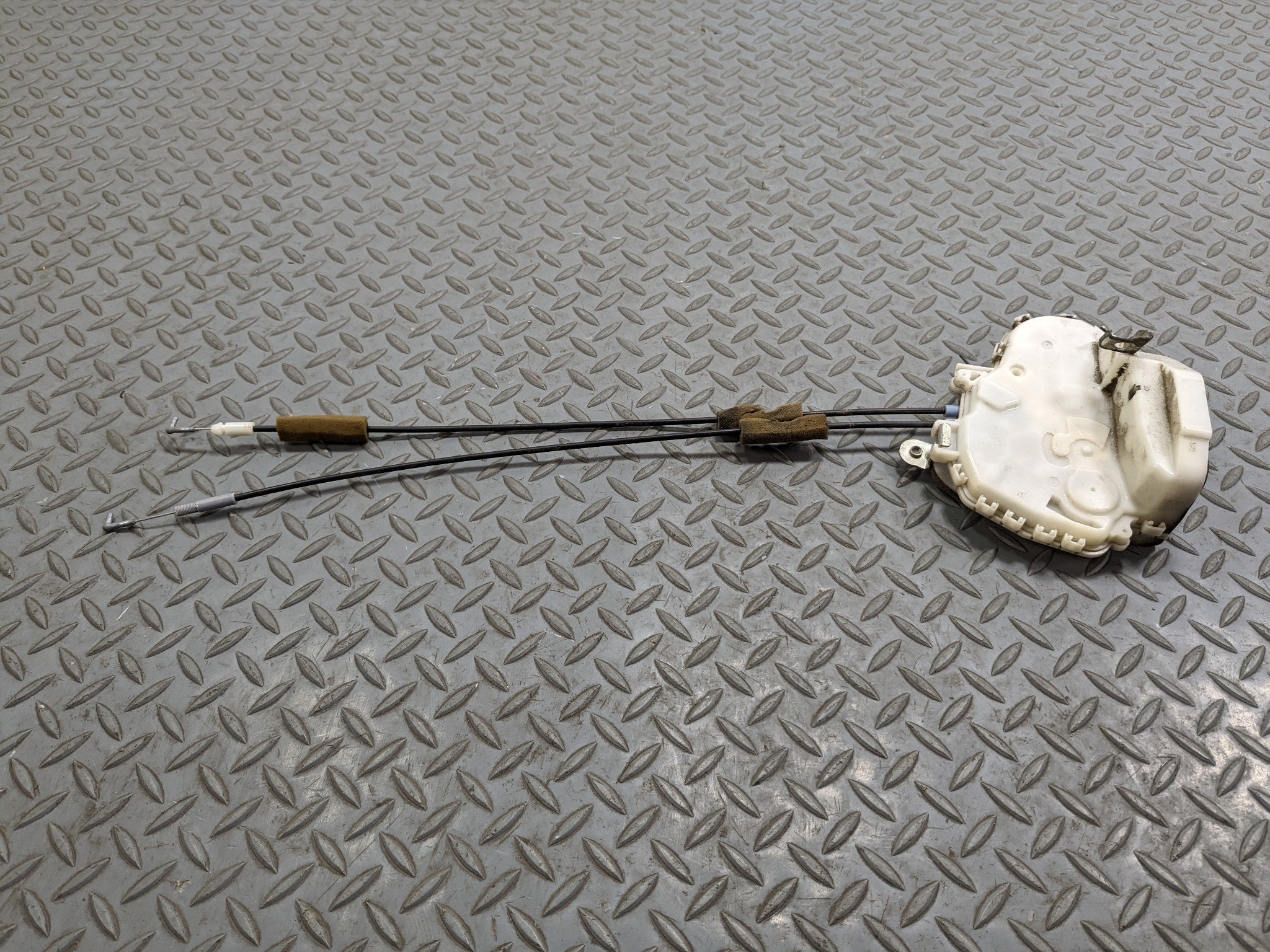 2007 - 2009 ACURA MDX OEM DOOR LOCK LATCH ACTUATOR REAR RIGHT PASSENGER SIDE
