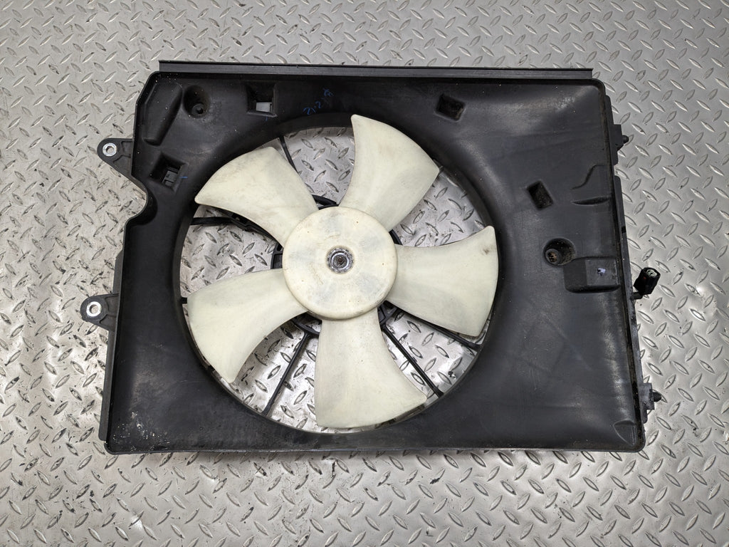 2007 - 2013 ACURA MDX OEM ELECTRIC COOLING FAN MOTOR RADIATOR RIGHT ASSEMBLY