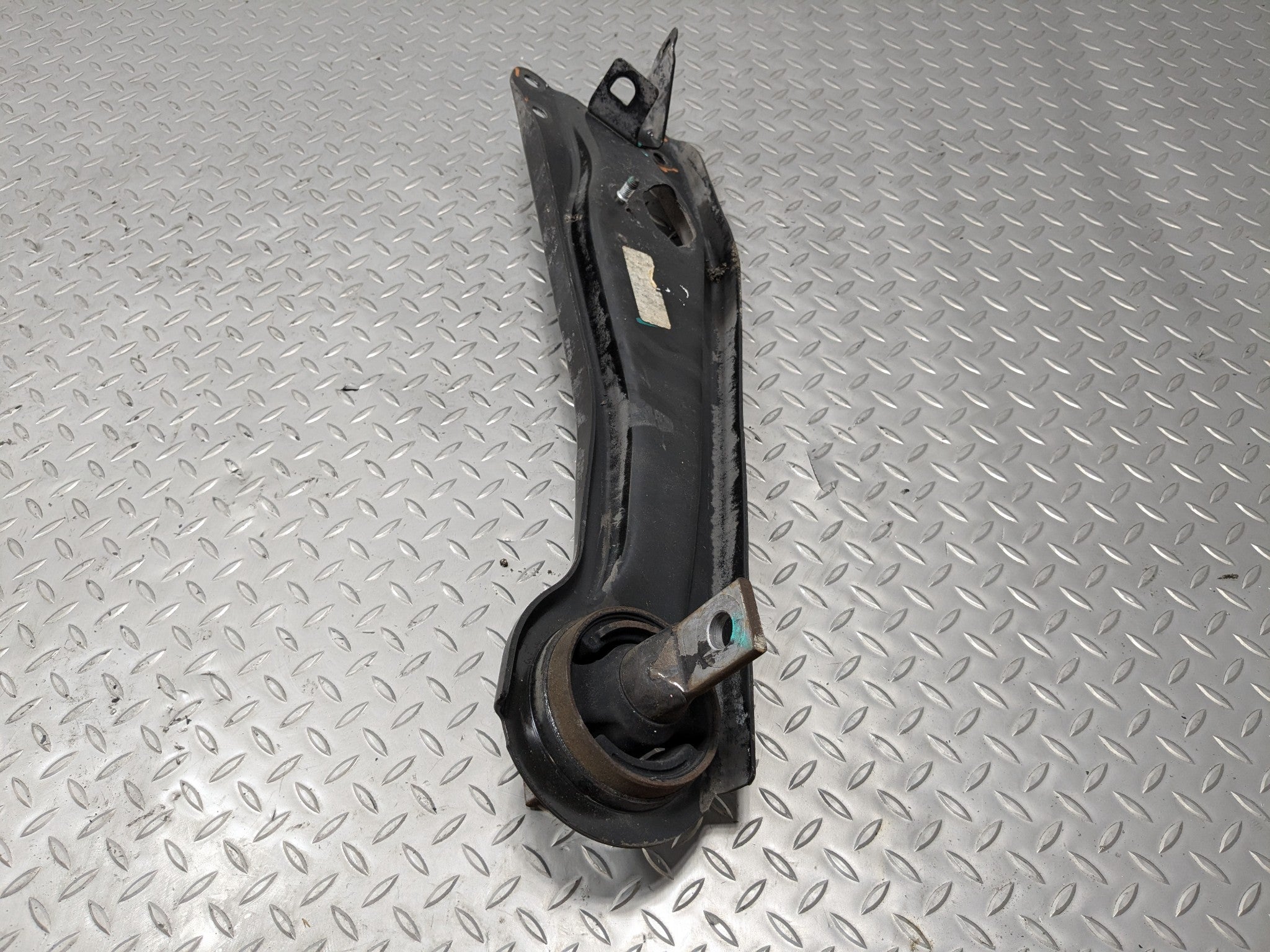 2007 - 2013 ACURA MDX OEM LOWER TRAILING CONTROL ARM REAR RIGHT PASSENGER SIDE