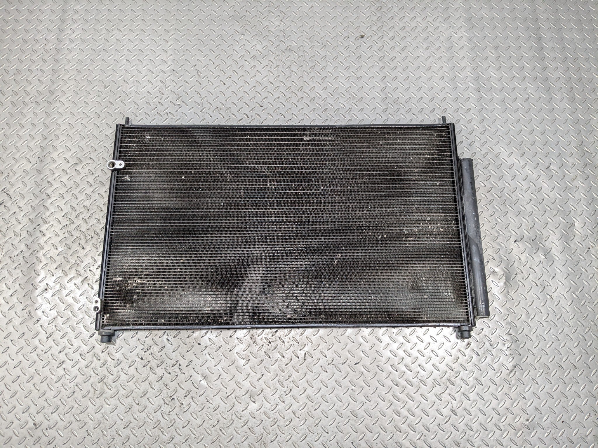 2007 - 2009 ACURA MDX OEM AIR CONDITIONING CONDENSER ASSEMBLY 3.7L