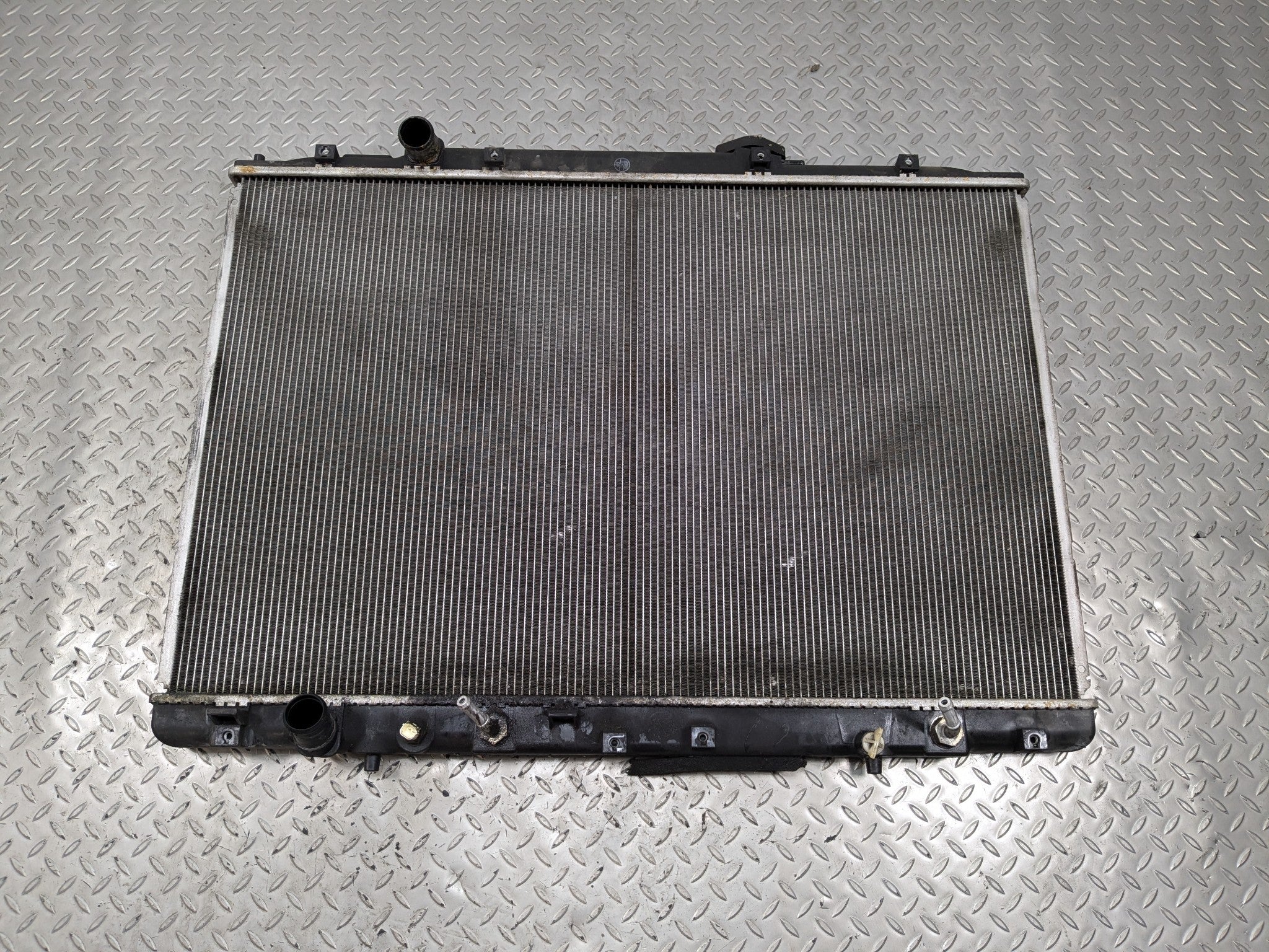 2007 - 2009 ACURA MDX OEM ENGINE COOLING RADIATOR ASSEMBLY 3.7L