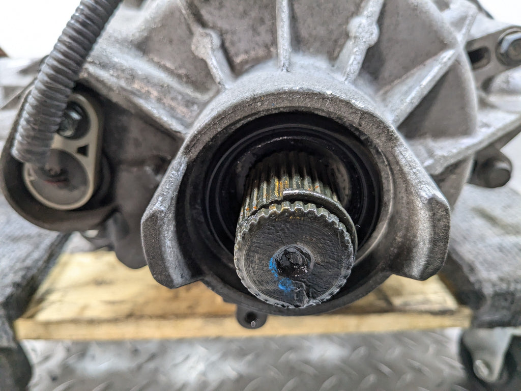 2007 - 2009 ACURA MDX OEM REAR DIFFERENTIAL AXLE CARRIER ASSEMBLY 3.7L