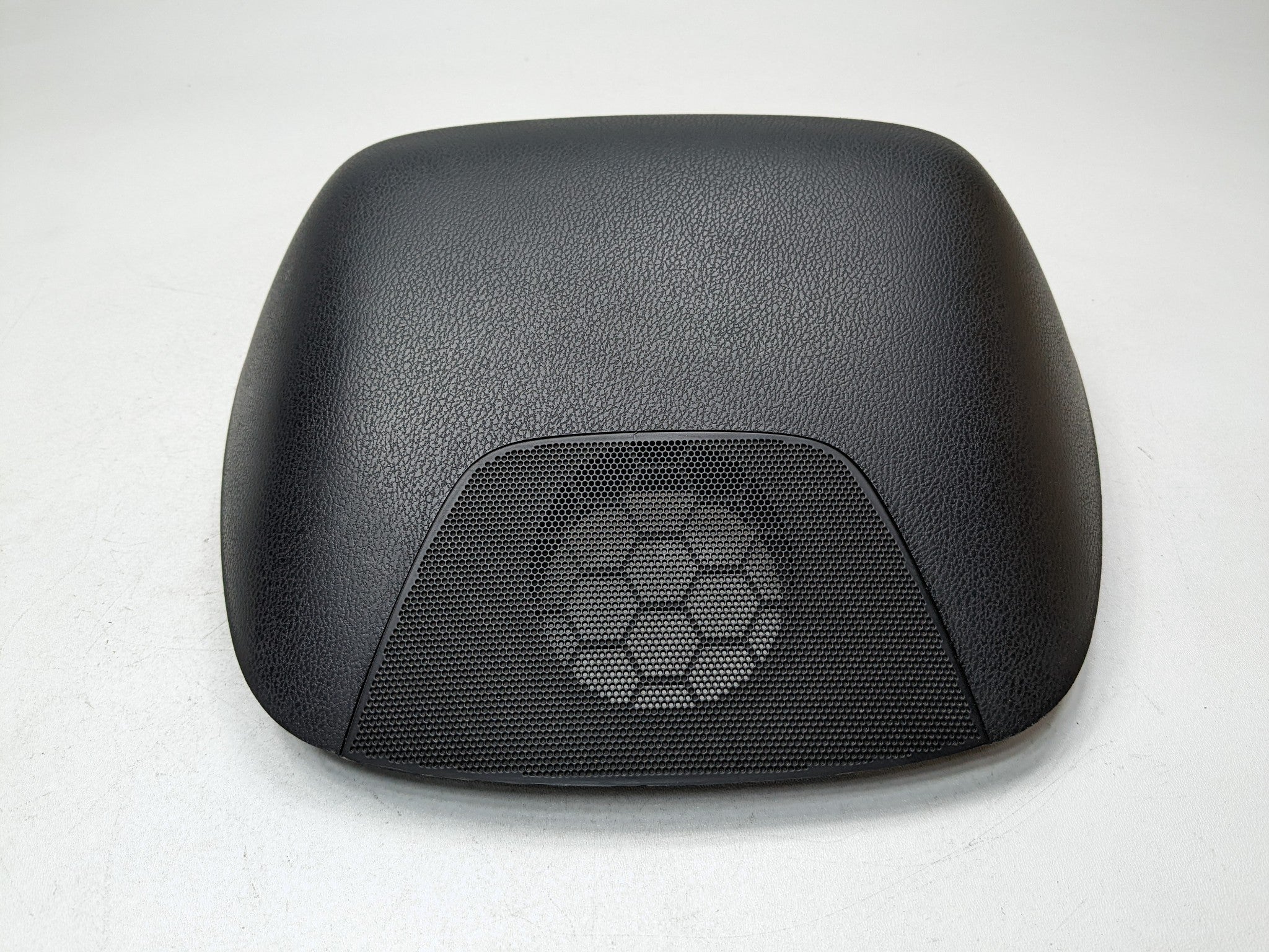 2007 - 2009 ACURA MDX OEM CENTER DASH SPEAKER GRILLE TRIM COVER BLACK