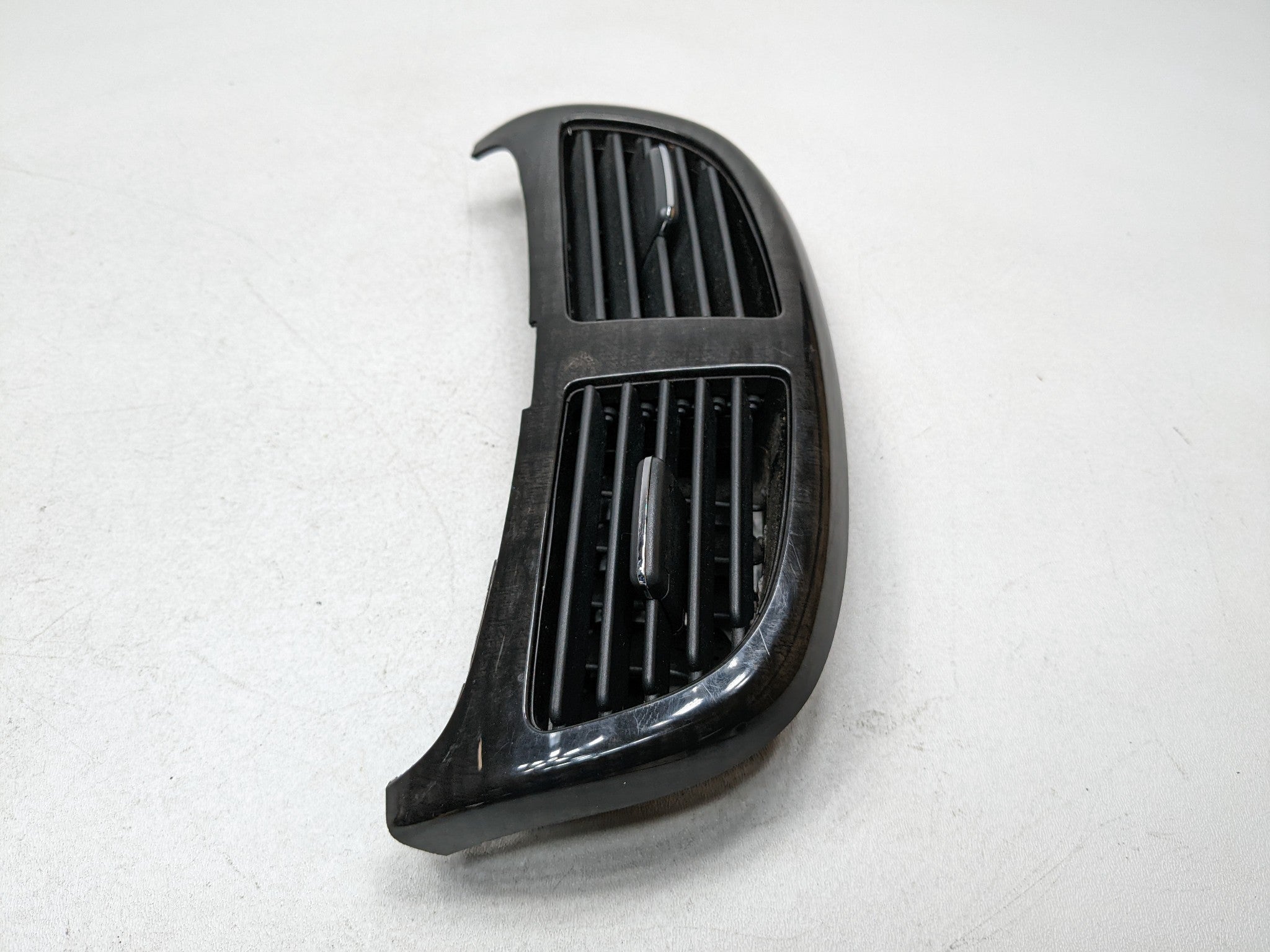 2007 - 2009 ACURA MDX OEM CENTER CONSOLE REAR AC HEATER VENTS
