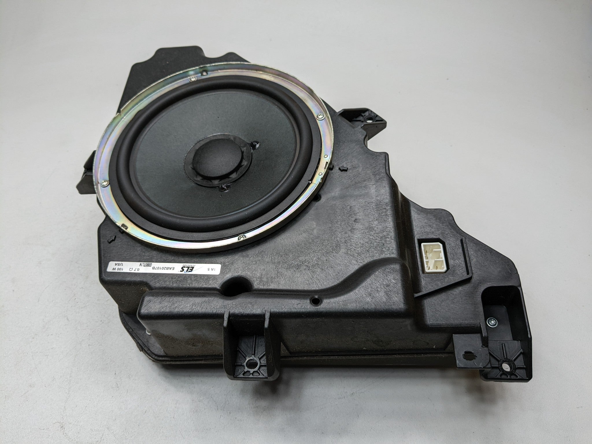 2007 - 2009 ACURA MDX OEM SUBWOOFER SPEAKER AUDIO SOUND SYSTEM REAR SIDE