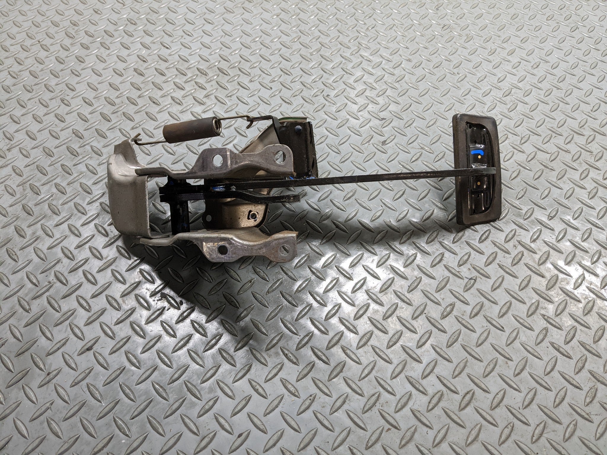 2007 - 2009 ACURA MDX OEM PARKING BRAKE PEDAL FOOT STEP PAD WITH BRACKET