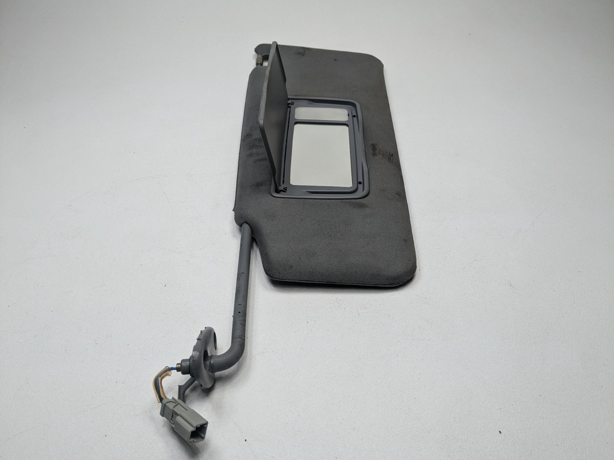 2007 - 2009 ACURA MDX OEM SUN VISOR ILLUMINATED GRAY LEFT DRIVER SIDE