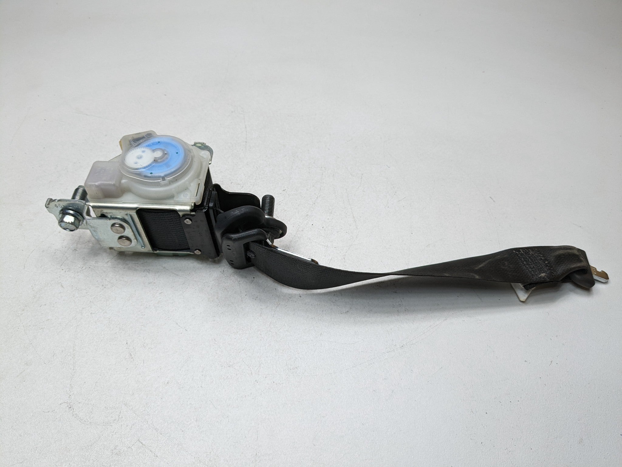2007 - 2009 ACURA MDX OEM SEAT BELT RETRACTOR REAR LEFT DRIVER SIDE THIRD ROW