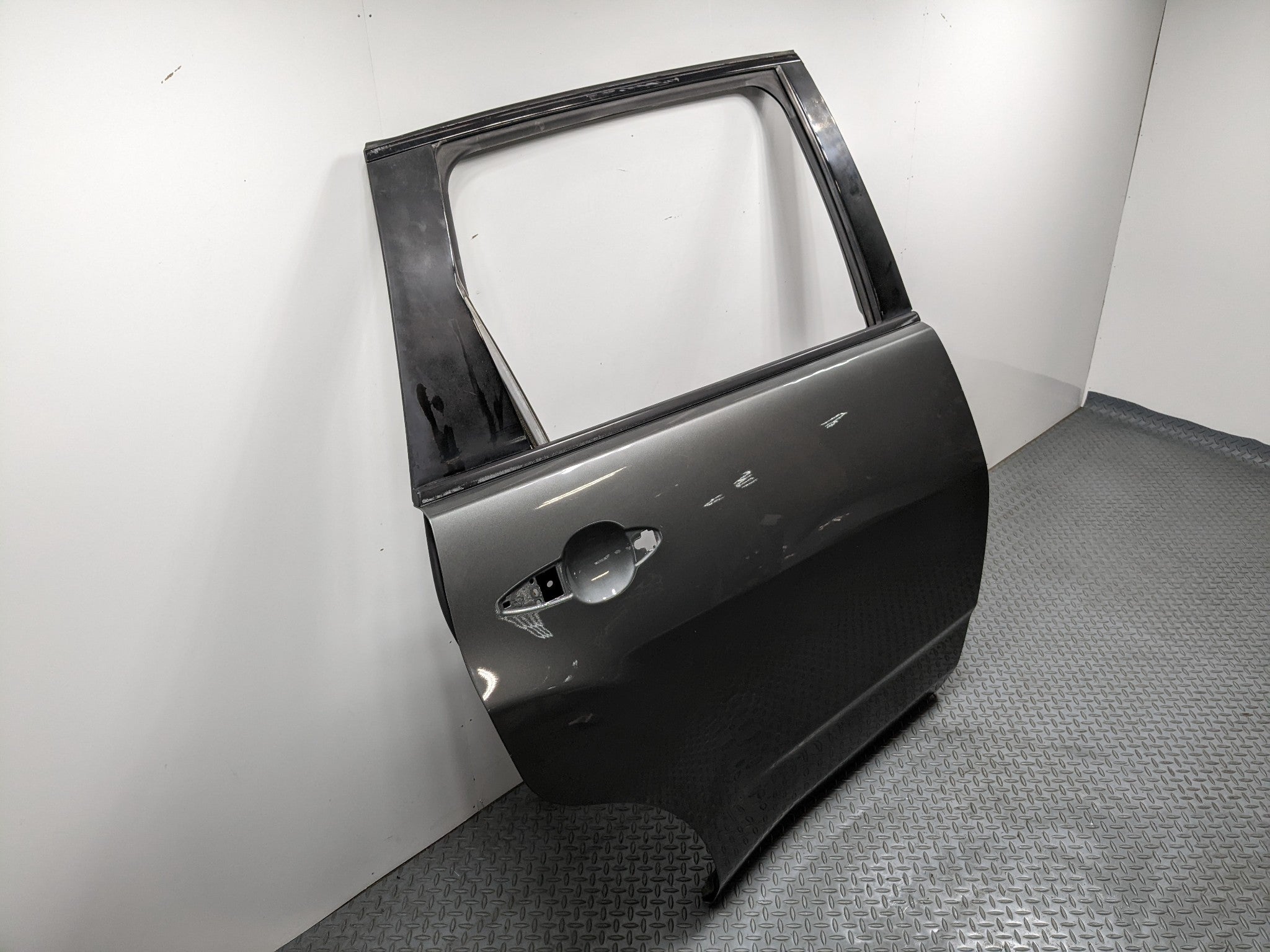 2007 - 2009 ACURA MDX OEM DOOR SHELL PANEL NIMBUS GRAY METALLIC REAR RIGHT SIDE