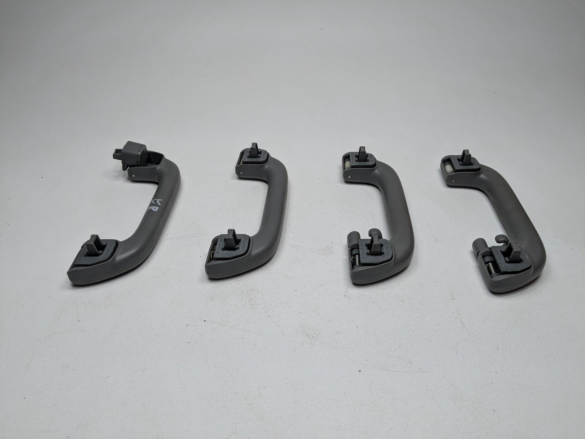2007 - 2009 ACURA MDX OEM INTERIOR GRAB BAR HANDLE SET FRONT AND REAR UPPER ROOF