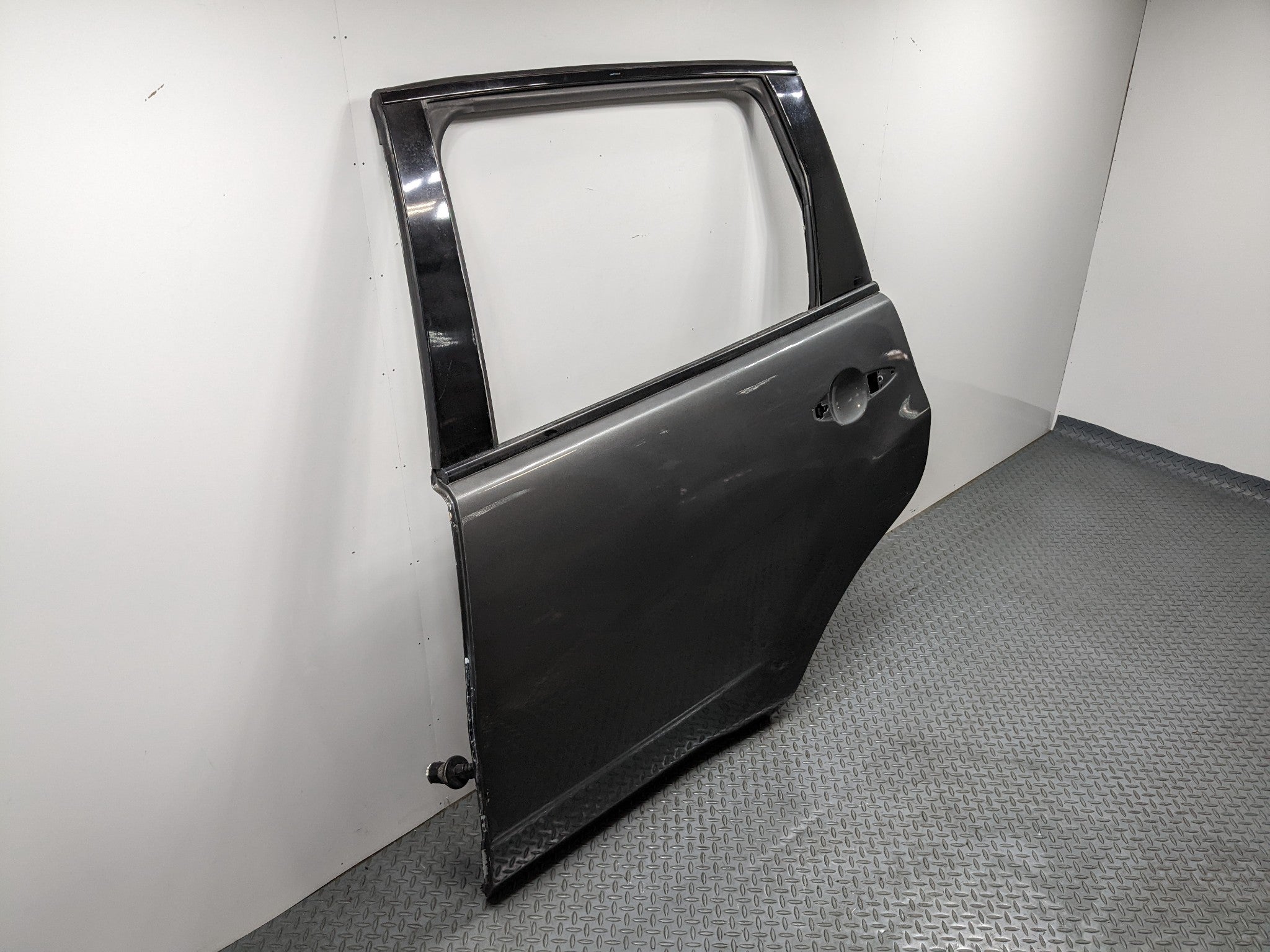 2007 - 2009 ACURA MDX OEM DOOR SHELL PANEL NIMBUS GRAY METALLIC REAR LEFT SIDE
