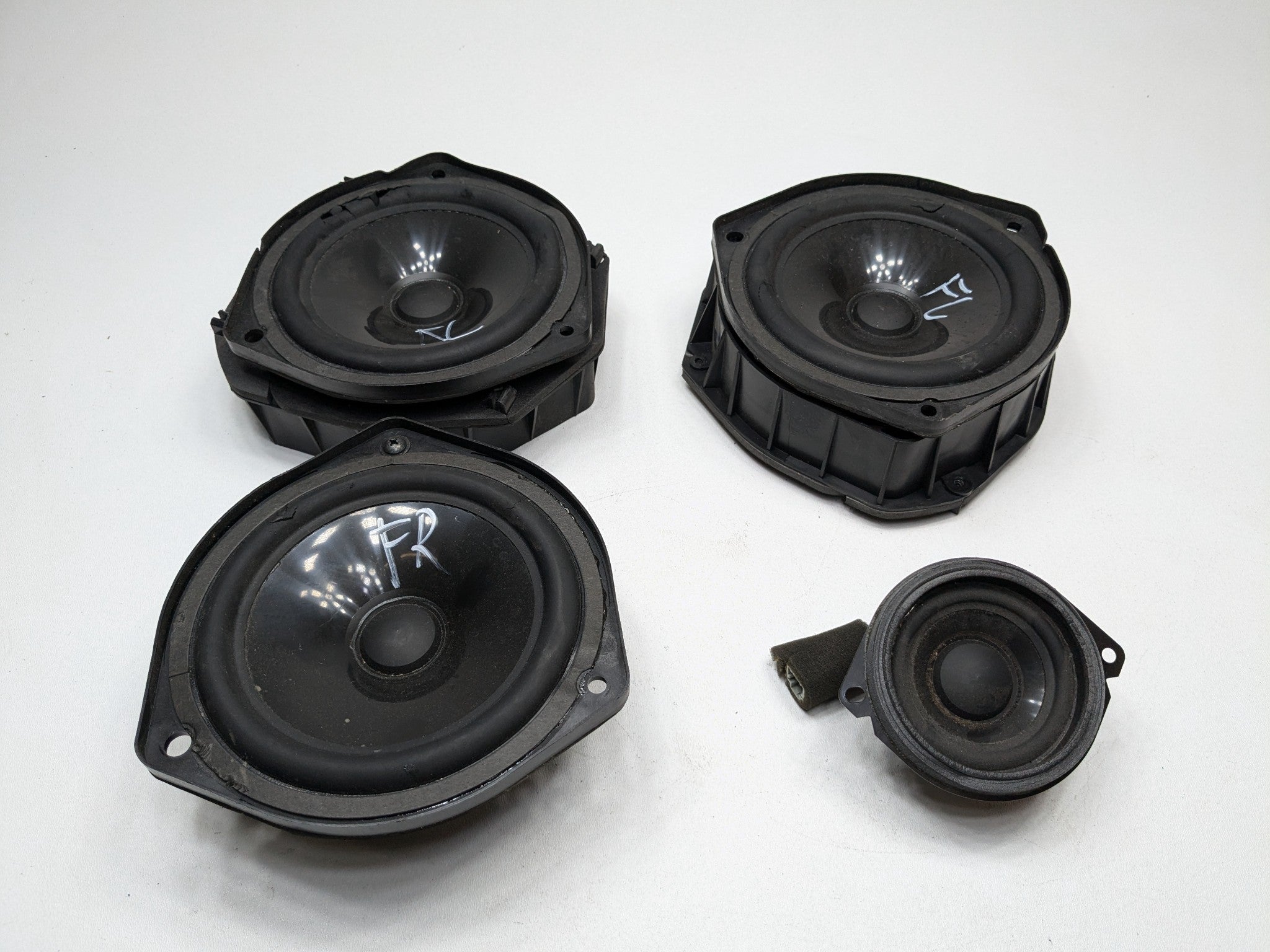2007 - 2009 ACURA MDX OEM SPEAKER SET INTERIOR AUDIO SOUND SYSTEM FRONT AND REAR