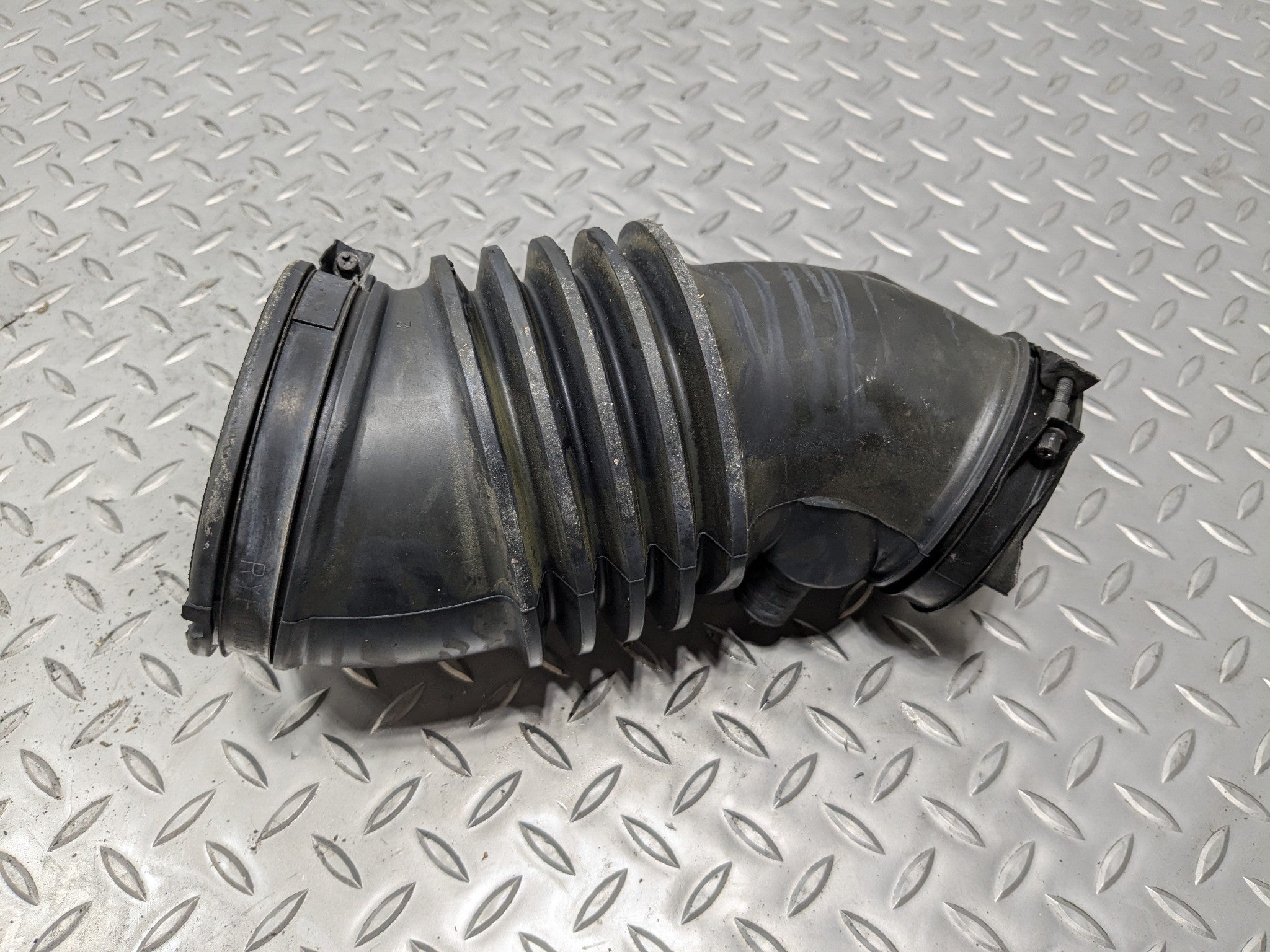 2007 - 2009 ACURA MDX OEM ENGINE AIR INTAKE HOSE DUCT PIPE TUBE BLACK