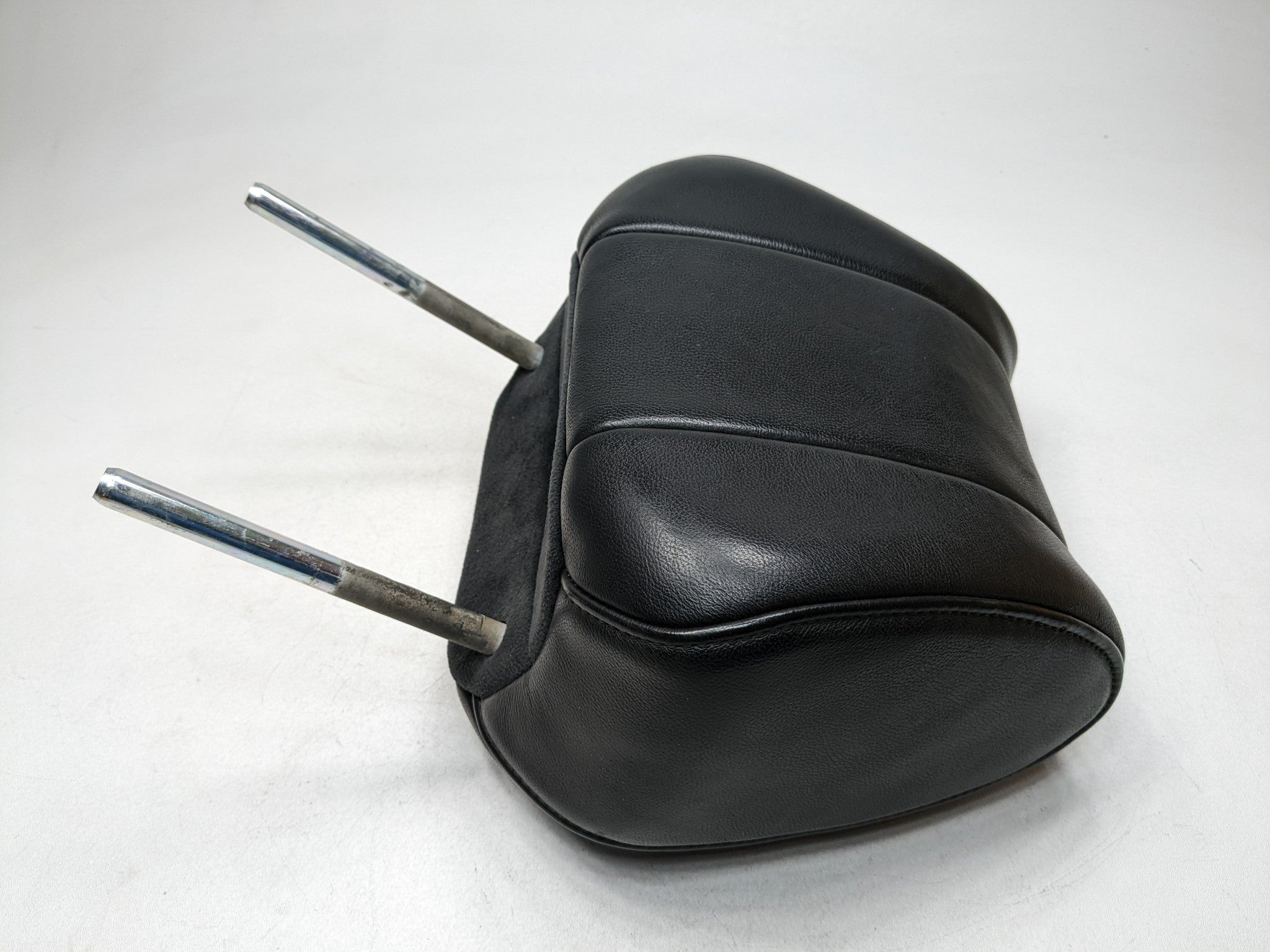 2007 - 2009 ACURA MDX OEM HEADREST BLACK LEATHER FRONT RIGHT PASSENGER SIDE