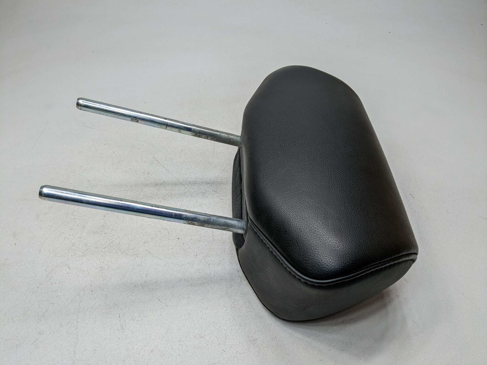 2007 - 2009 ACURA MDX OEM HEADREST BLACK LEATHER REAR LEFT DRIVER SIDE