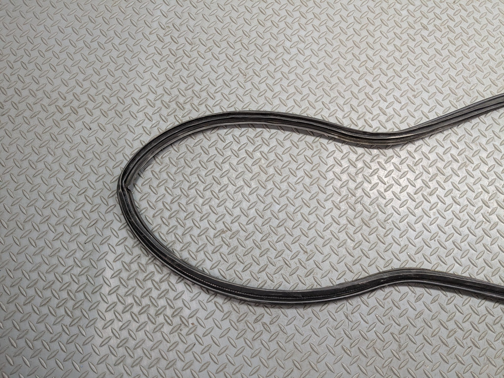 2007 - 2009 ACURA MDX OEM REAR TRUNK LID SEAL WEATHER STRIPING RUBBER