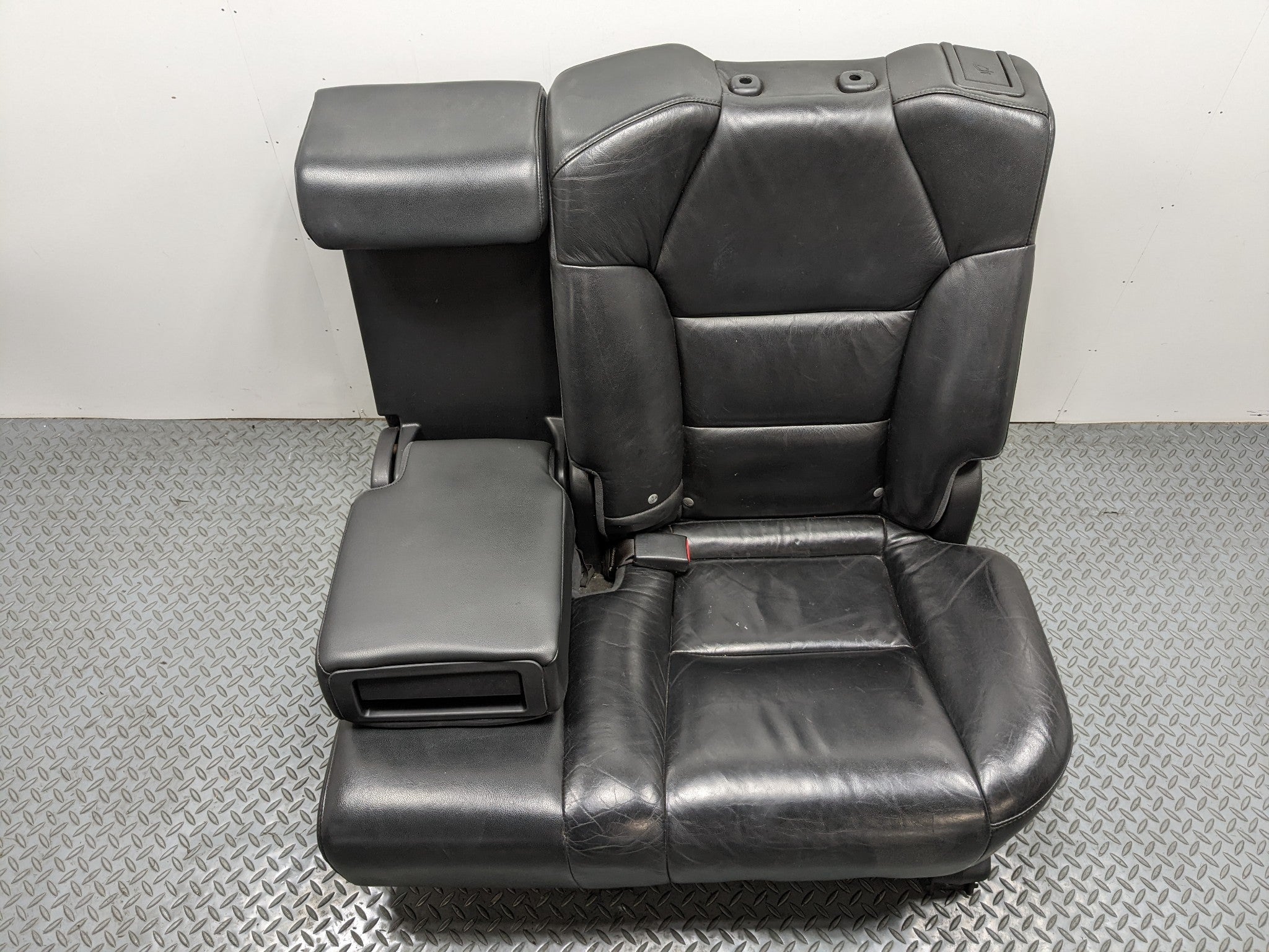 2007 - 2009 ACURA MDX OEM REAR LEFT SIDE 2ND ROW SEAT ASSEMBLY BLACK LEATHER