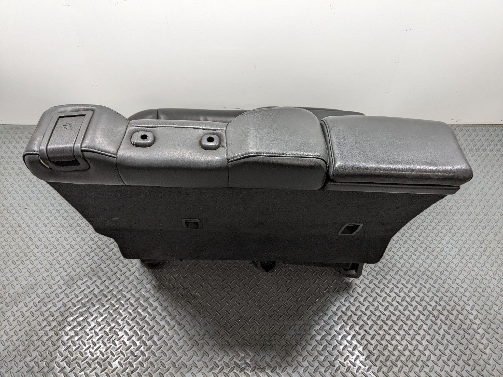 2007 - 2009 ACURA MDX OEM REAR LEFT SIDE 2ND ROW SEAT ASSEMBLY BLACK LEATHER