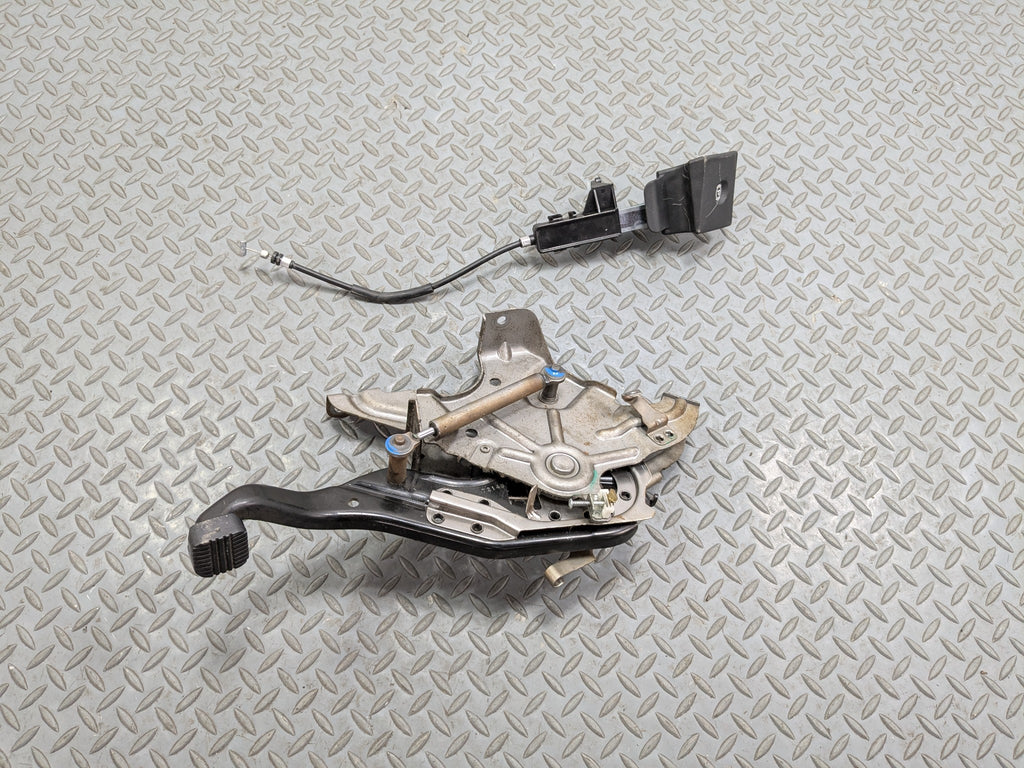 2007 - 2009 ACURA MDX OEM EMERGENCY PARKING BRAKE PEDAL WITH SWITCH ASSEMBLY