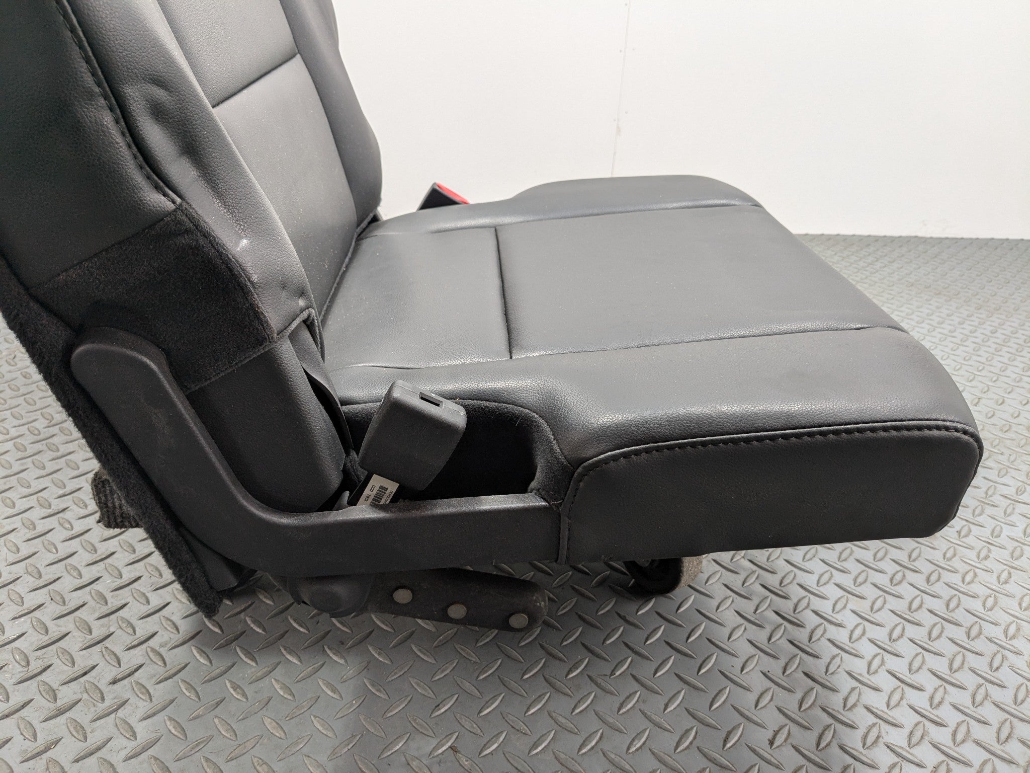 2007 - 2009 ACURA MDX OEM REAR LEFT SIDE 3RD ROW SEAT ASSEMBLY BLACK LEATHER