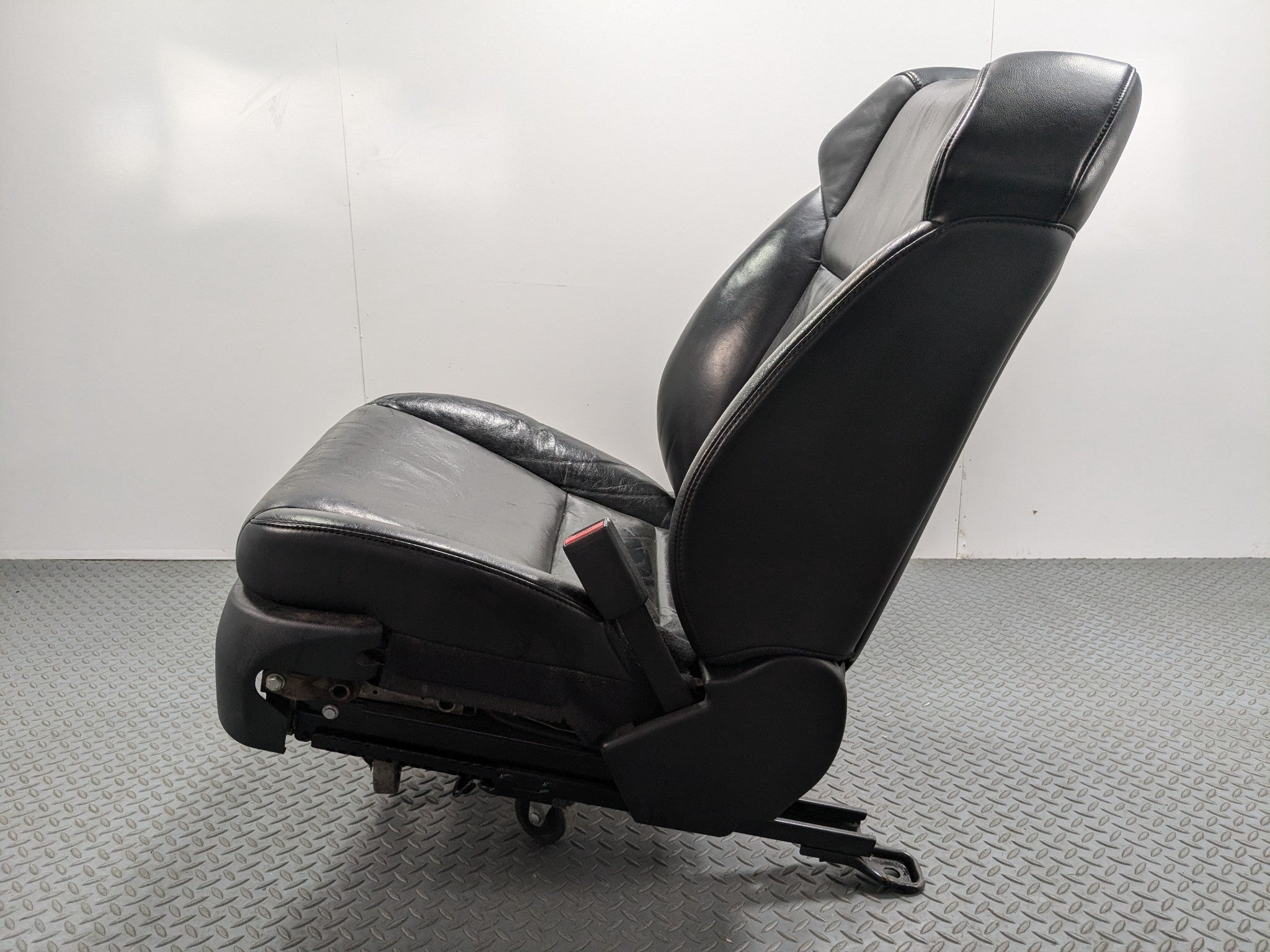 2007 - 2009 ACURA MDX OEM PASSENGER SIDE SEAT ASSEMBLY BLACK LEATHER FRONT RIGHT