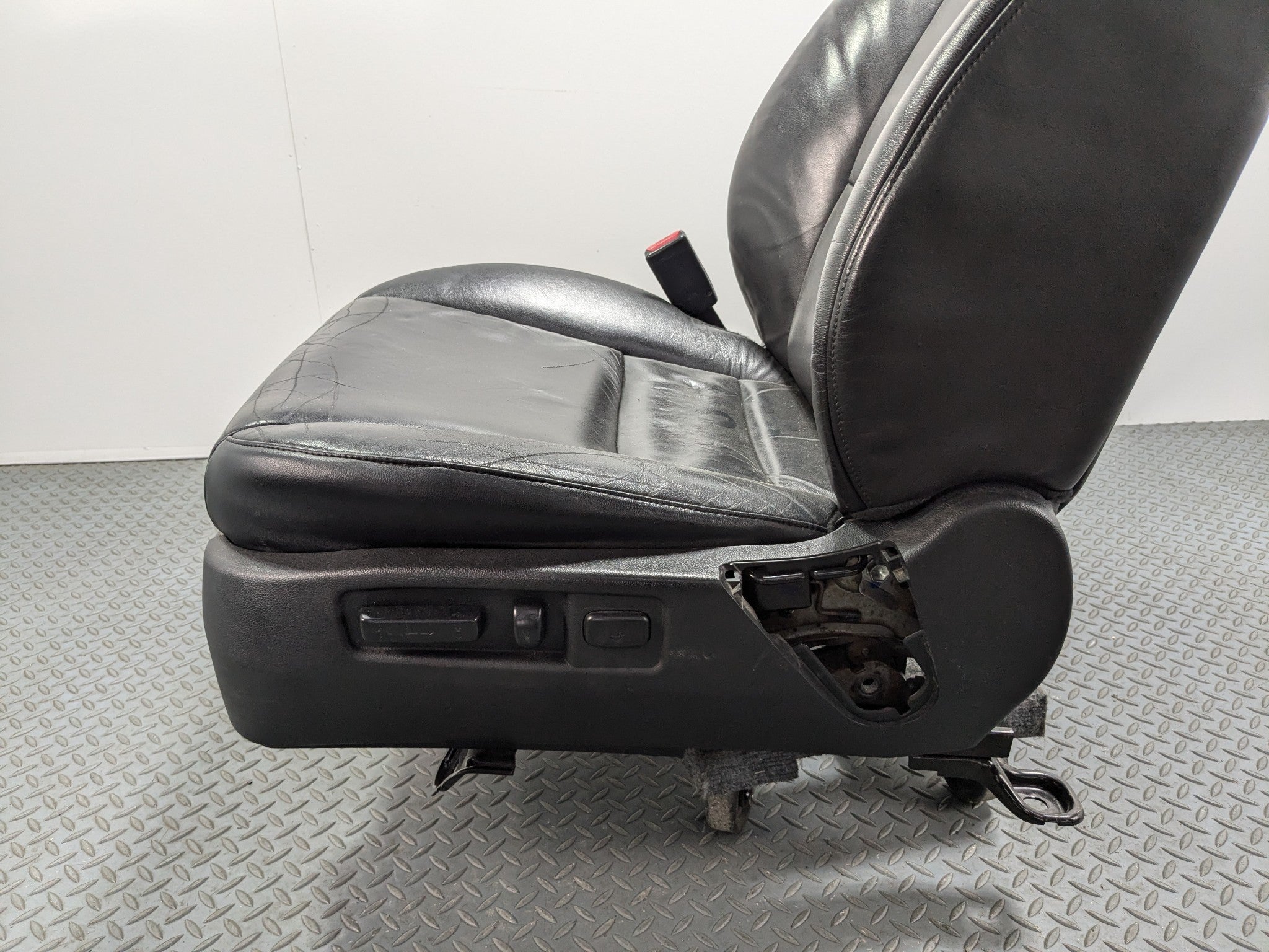 2007 - 2009 ACURA MDX OEM DRIVER SIDE SEAT ASSEMBLY BLACK LEATHER FRONT LEFT
