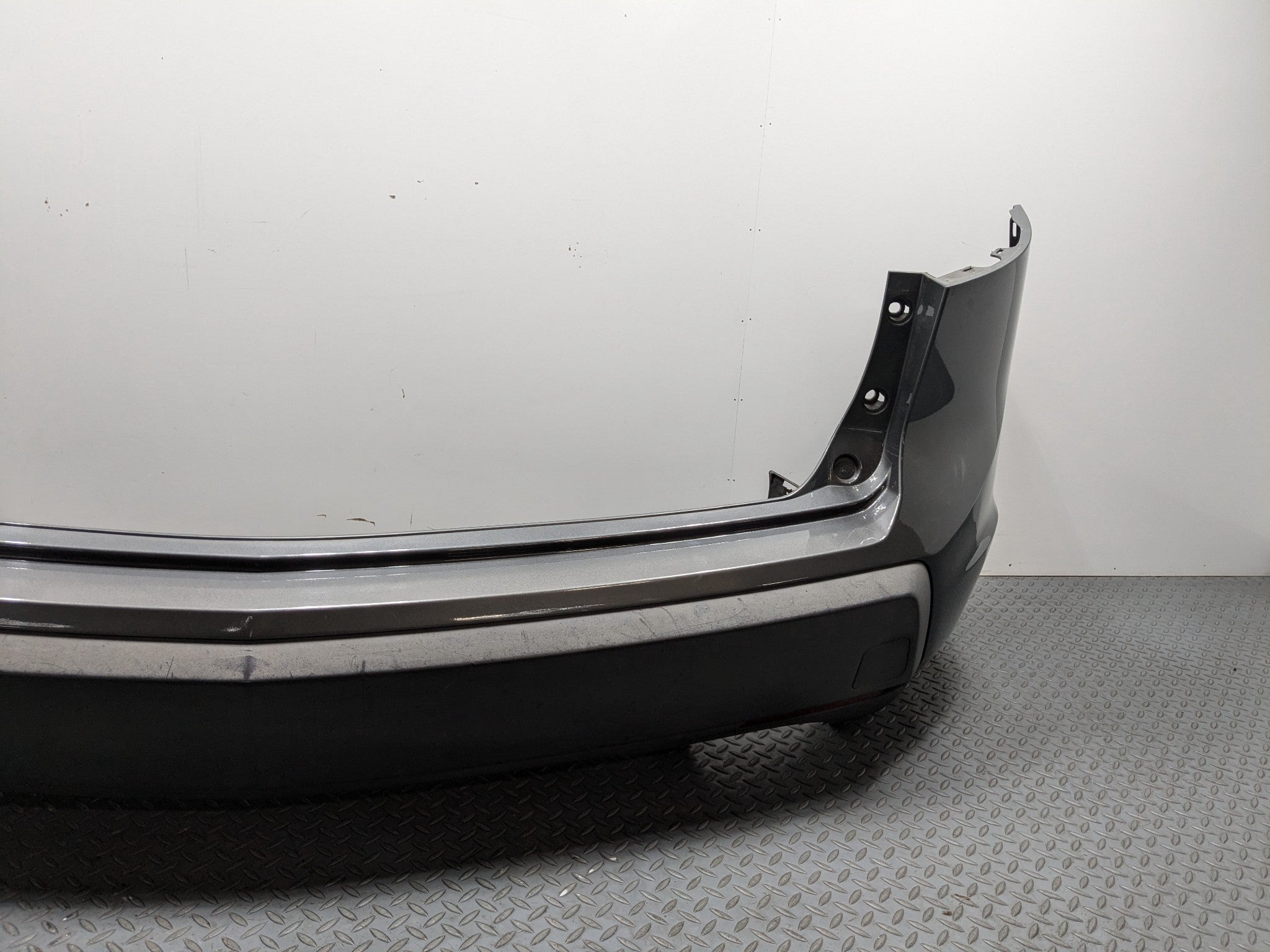 2007 - 2009 ACURA MDX OEM REAR BUMPER COVER PANEL ASSEMBLY NIMBUS GRAY METALLIC