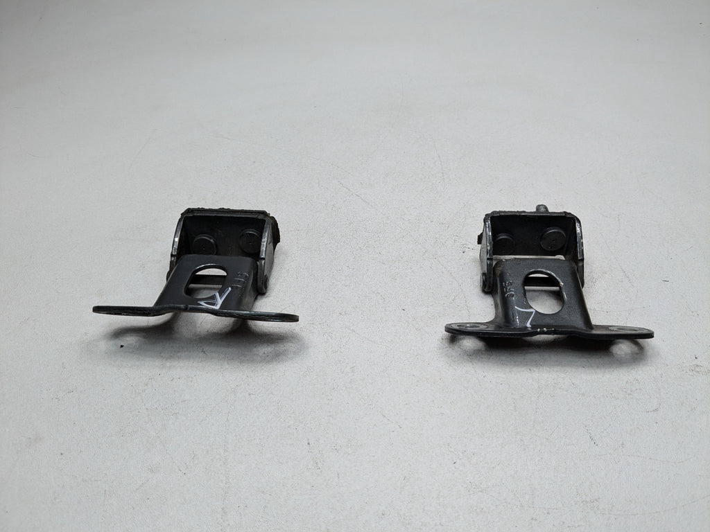 2007 - 2009 ACURA MDX OEM GATE HINGES SET TRUNK LID REAR LEFT AND RIGHT SIDE