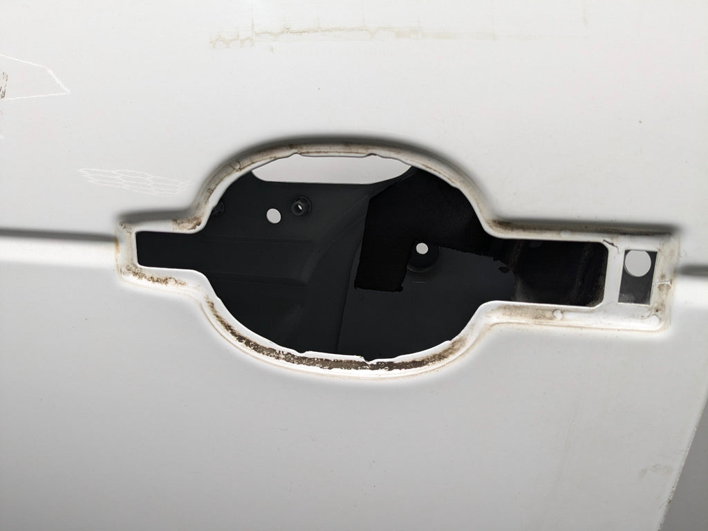 10 - 12 LAND ROVER RANGE ROVER OEM DOOR SHELL PANEL WHITE FRONT LEFT DRIVER SIDE