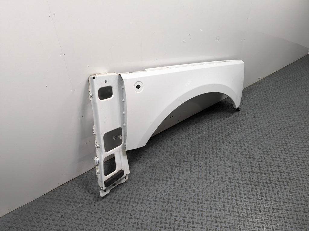 2010 - 2012 LAND ROVER RANGE ROVER OEM FENDER COVER PANEL FRONT RIGHT SIDE WHITE