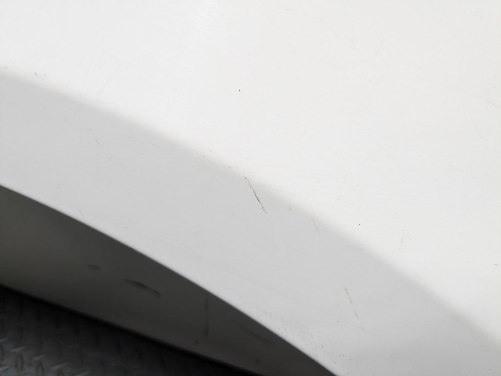 2010 - 2012 LAND ROVER RANGE ROVER OEM FENDER COVER PANEL FRONT RIGHT SIDE WHITE