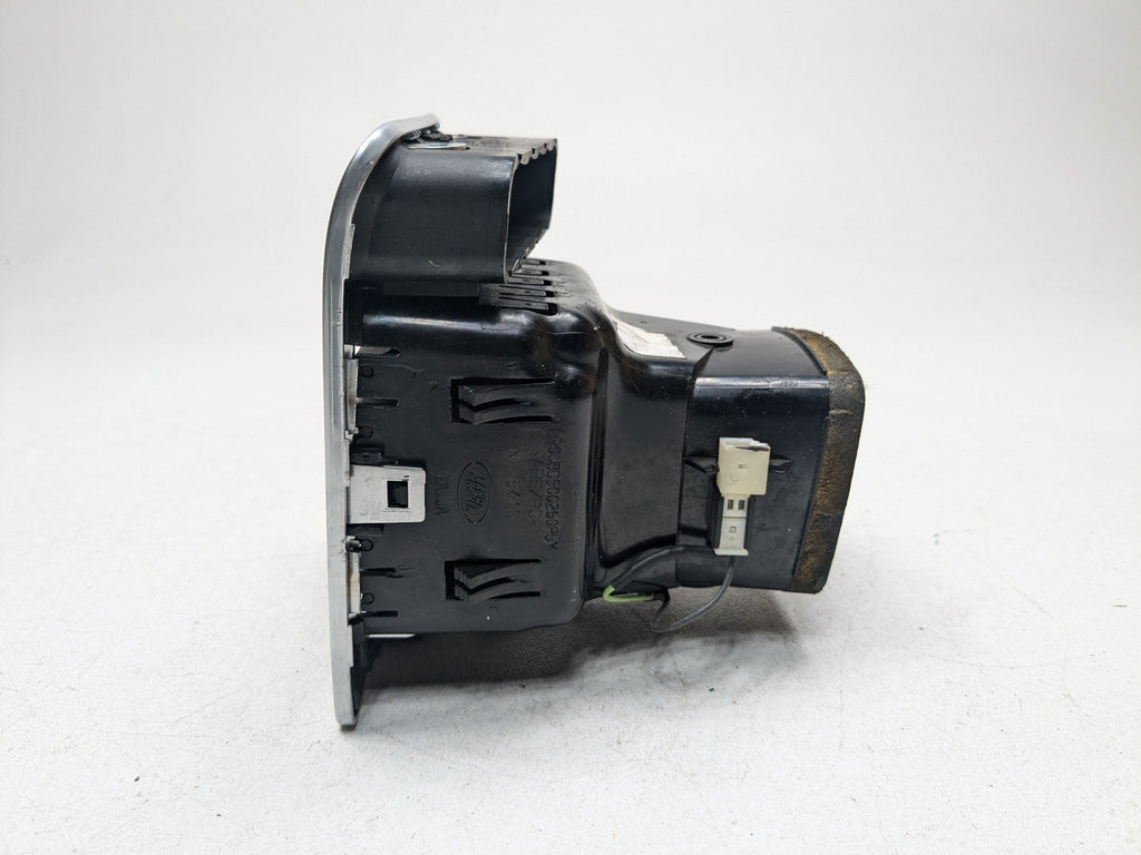 10 - 12 LAND ROVER RANGE ROVER OEM FRONT RIGHT PASSENGER SIDE AC HEATER VENTS