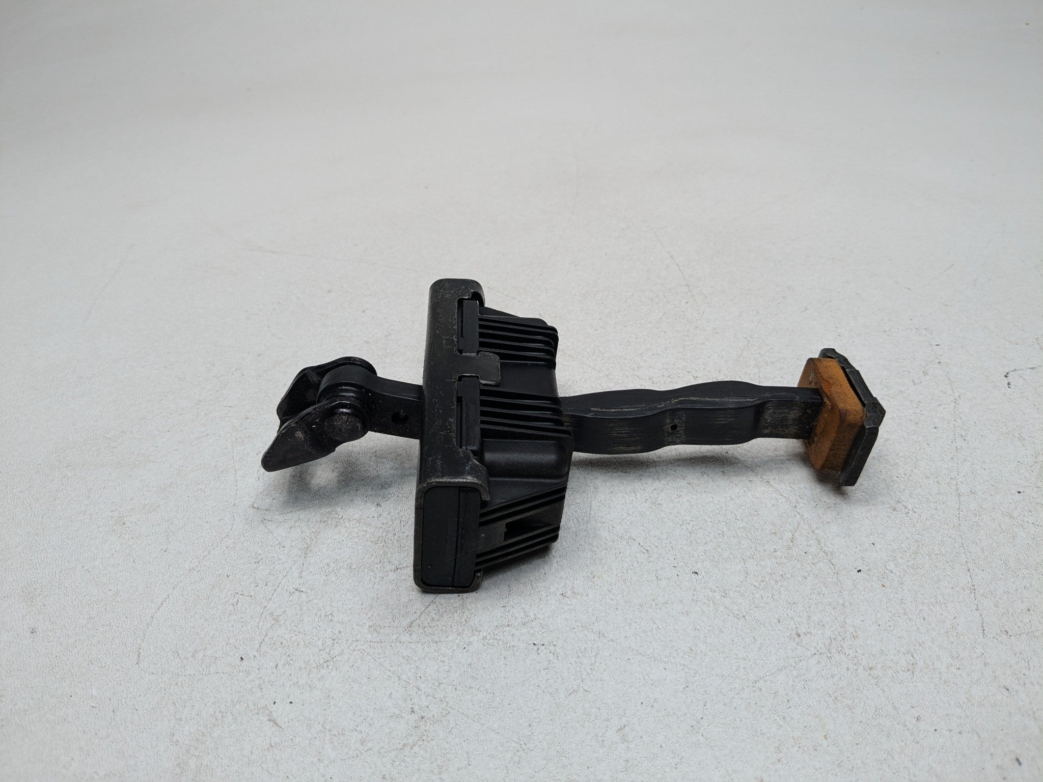 10 - 12 LAND ROVER RANGE ROVER OEM FRONT LEFT DRIVER SIDE DOOR CHECK STOPPER