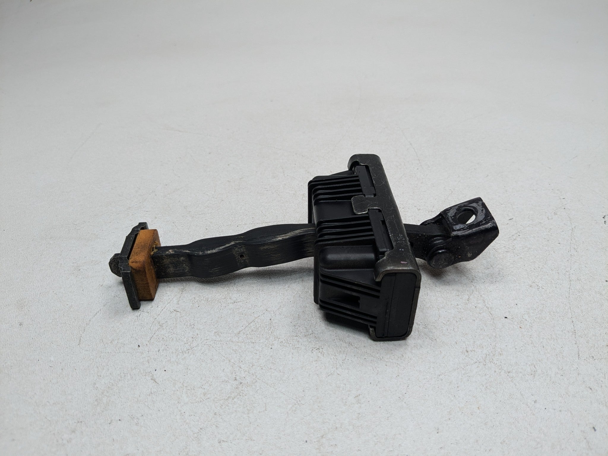 10 - 12 LAND ROVER RANGE ROVER OEM FRONT LEFT DRIVER SIDE DOOR CHECK STOPPER