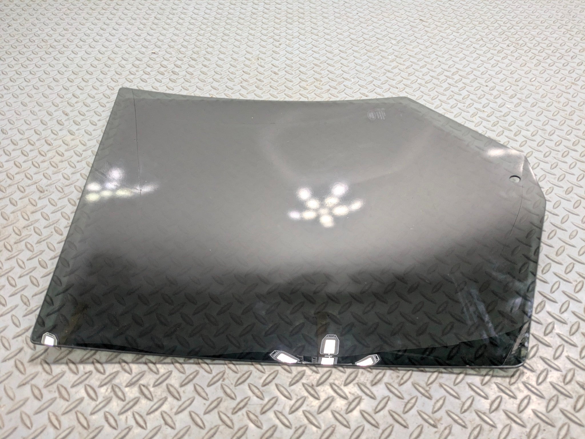 10 - 12 LAND RANGE RANGE ROVER OEM DOOR WINDOW GLASS REAR RIGHT PASSENGER SIDE