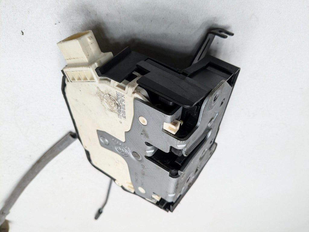 2010 - 2012 LAND ROVER RANGE ROVER OEM DOOR LOCK LATCH ACTUATOR REAR LEFT SIDE