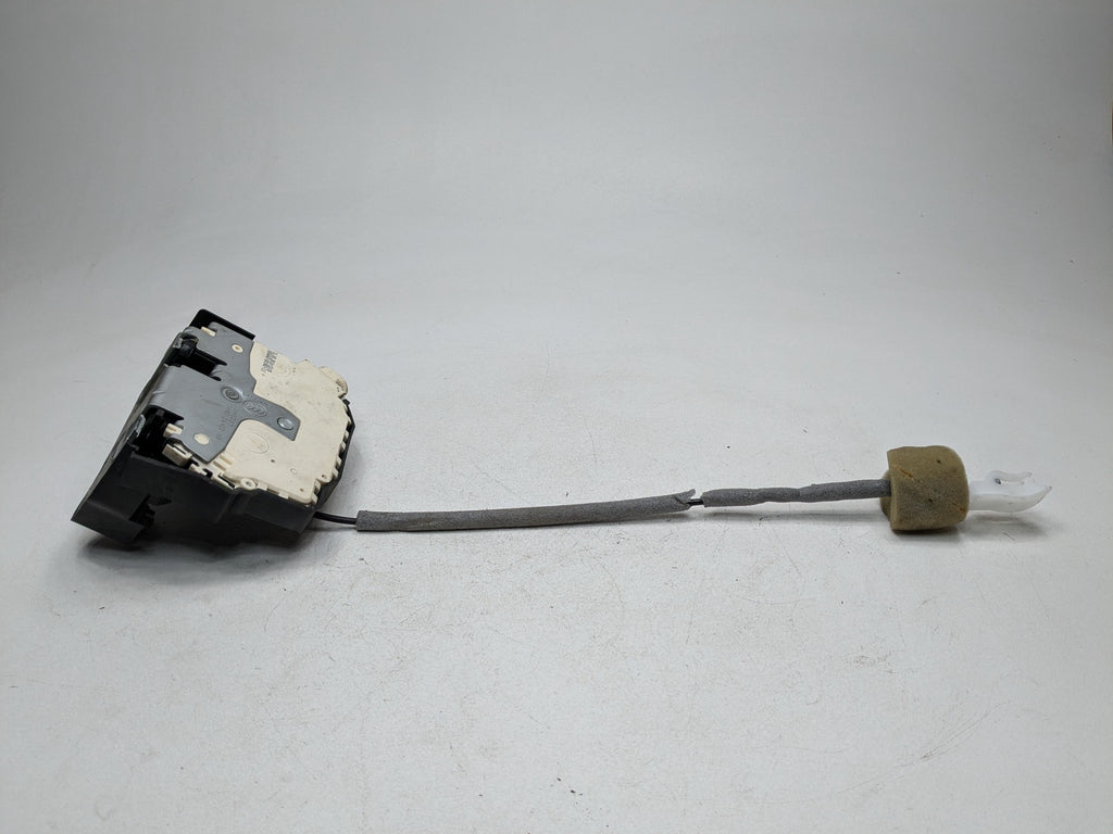 2010 - 2012 LAND ROVER RANGE ROVER OEM DOOR LOCK LATCH ACTUATOR REAR RIGHT SIDE
