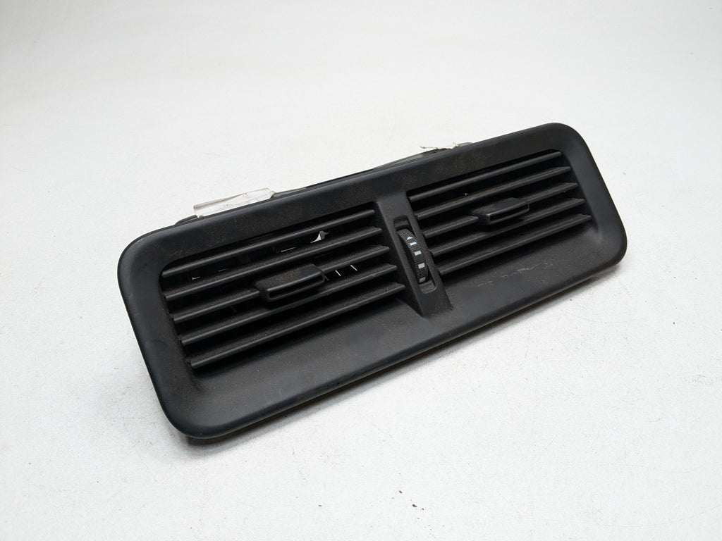 2010 - 2012 LAND ROVER RANGE ROVER OEM AC AIR HEATER VENTS FRONT UPPER CENTER